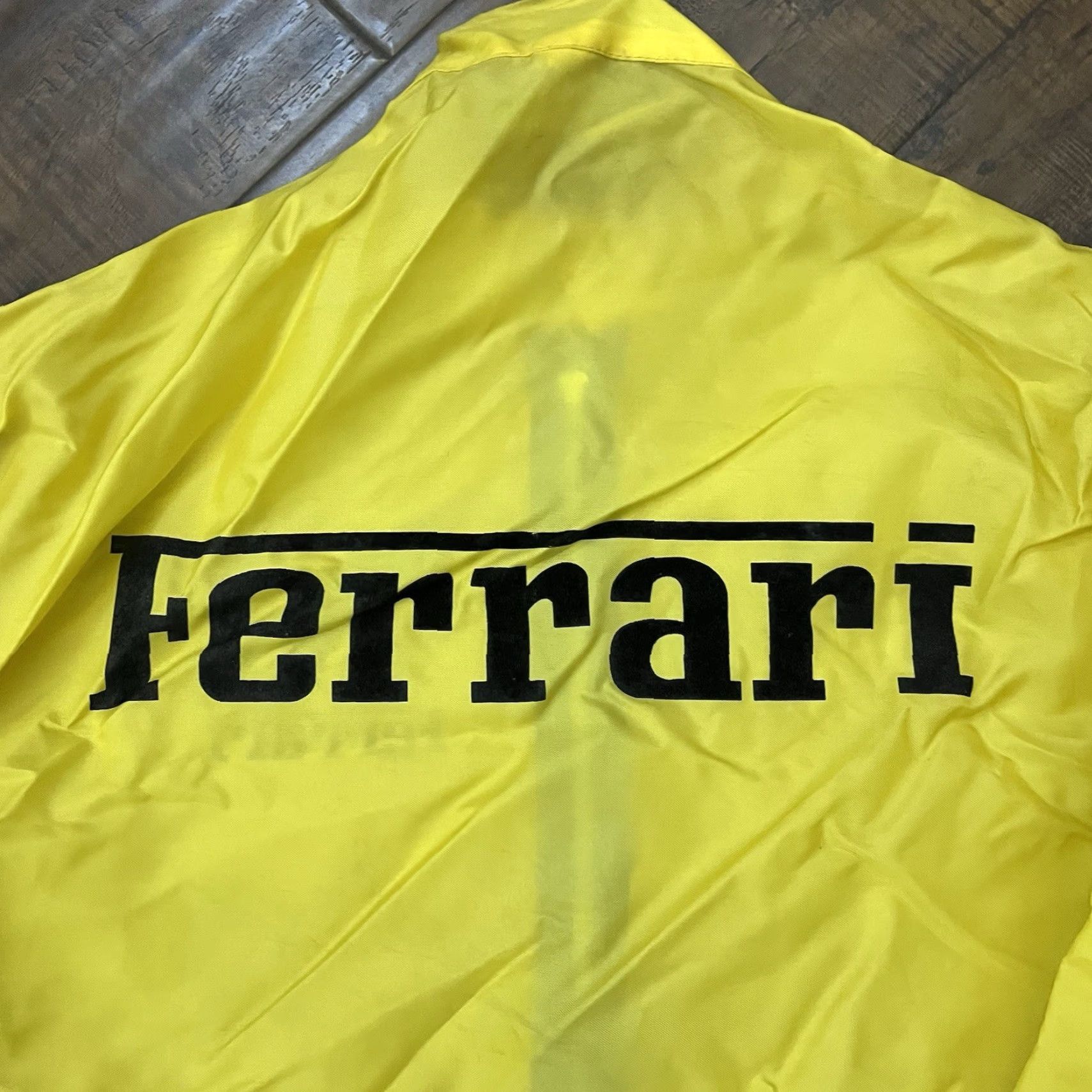 Ferrari VINTAGE Ferrari Owners Club Jacket Windbreaker Mens Medium Yellow Full Zip 70s 80s Cars Racing Zipper Size US M / EU 48-50 / 2 - 2 Thumbnail