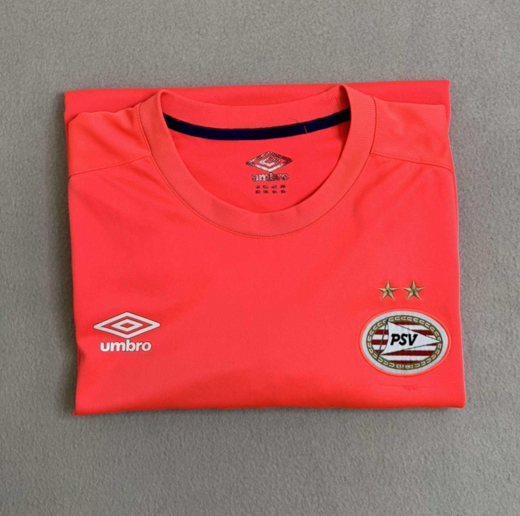 Umbro PSV Eindhoven 2015/2016 Umbro Training Jersey Size XXL Size US XXL / EU 58 / 5 - 17 Thumbnail