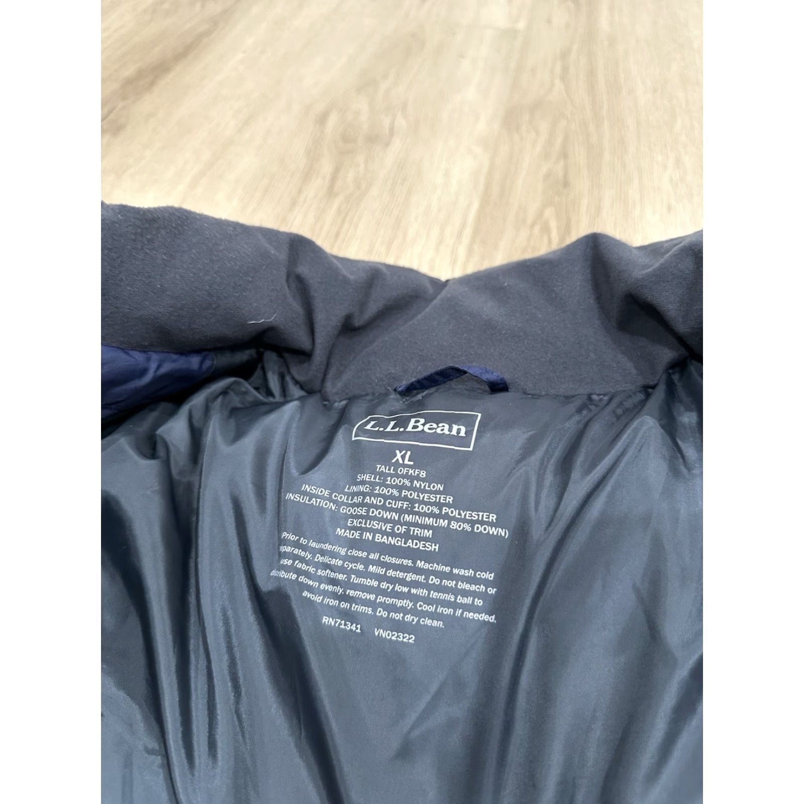 Vintage VINTAGE L.L.Bean Puffer Jacket Coat XL Men Blue Down Nylon Regular Size XL Puffer Jacket Mens Blue Down Coat Size US XL / EU 56 / 4 - 5 Thumbnail