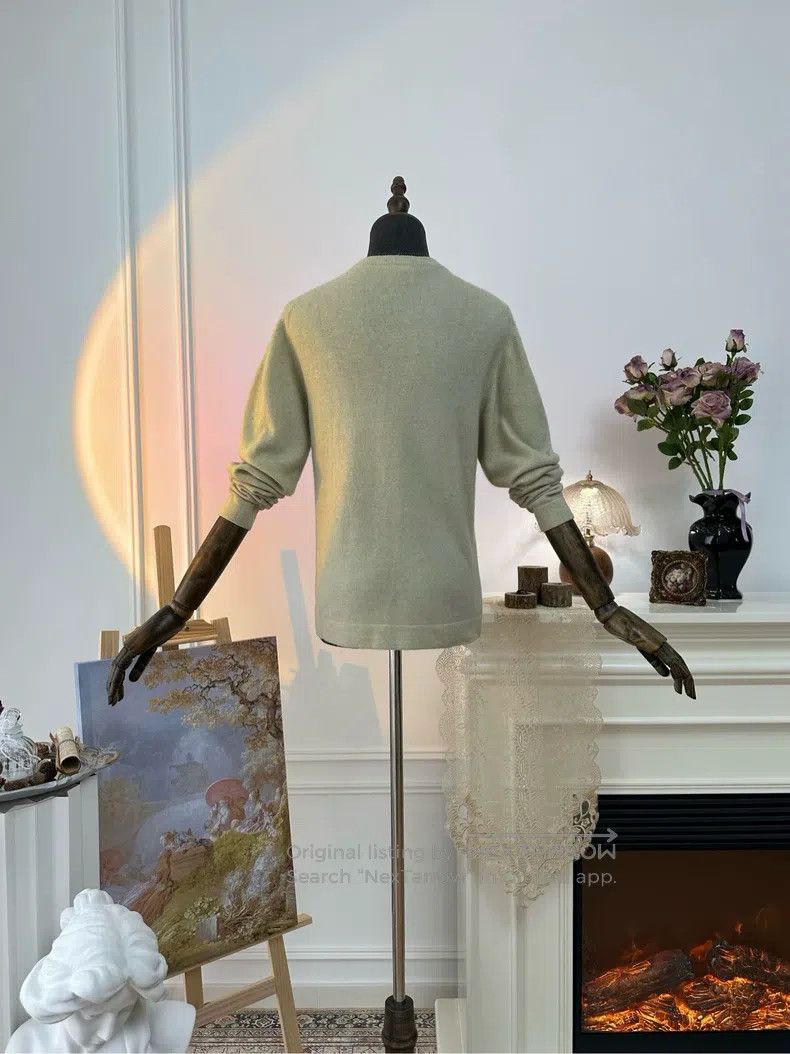 Hermes Hermes 1990s Gold-Button Cashmere Knit Sweater - Rose Bean Size L / US 10 / IT 46 - 2 Thumbnail