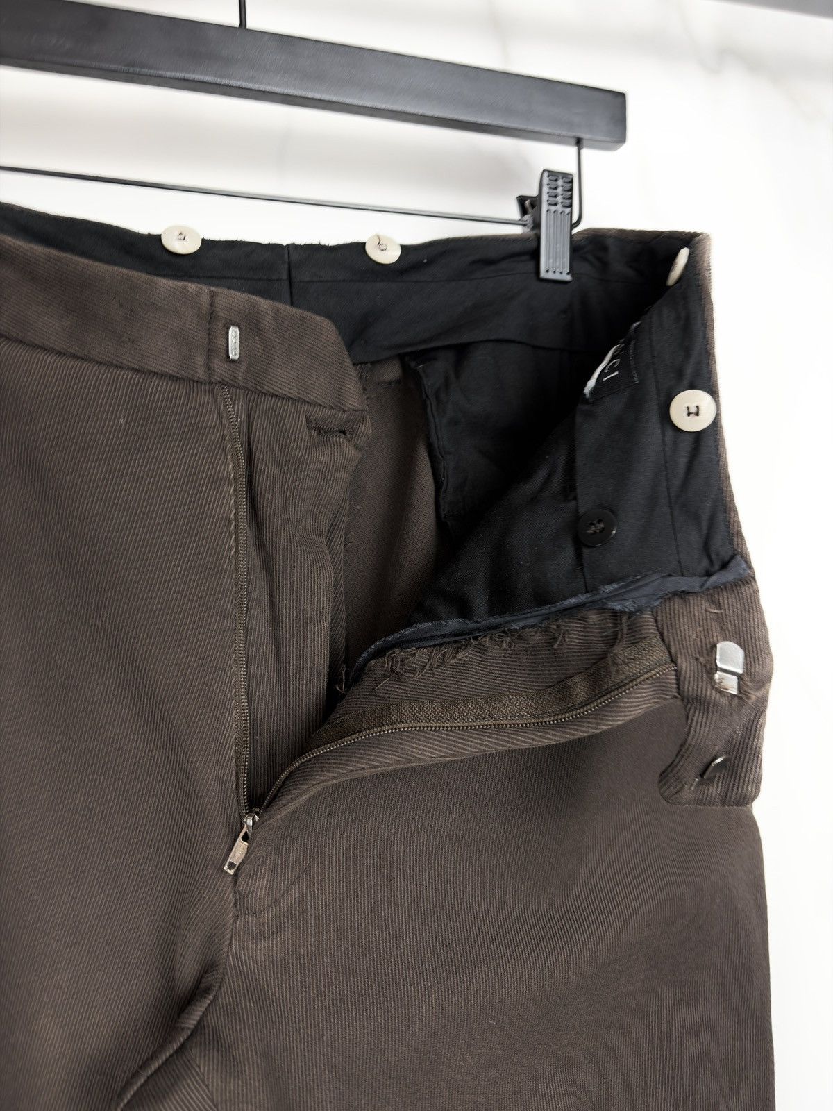 Gucci Gucci Tom Ford Vintage Corduroy Buttoned Suit Trousers Pants Size US 32 / EU 48 - 6 Thumbnail