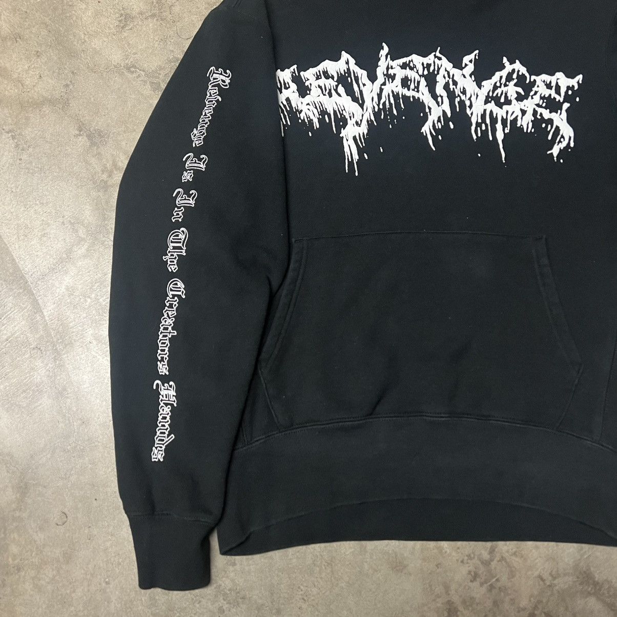 Hypebeast × Revenge REVENGE “Revenge Is In The Creators Hands” Hoodie Sweater Size US M / EU 48-50 / 2 - 6 Thumbnail