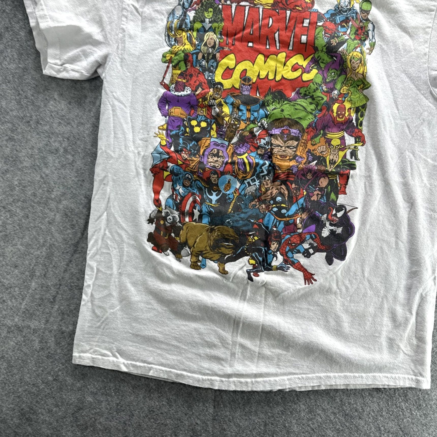 Vintage Marvel Comics Shirt Mens Medium White Superhero Graphic Tee Avengers Heroes Size US M / EU 48-50 / 2 - 4 Thumbnail