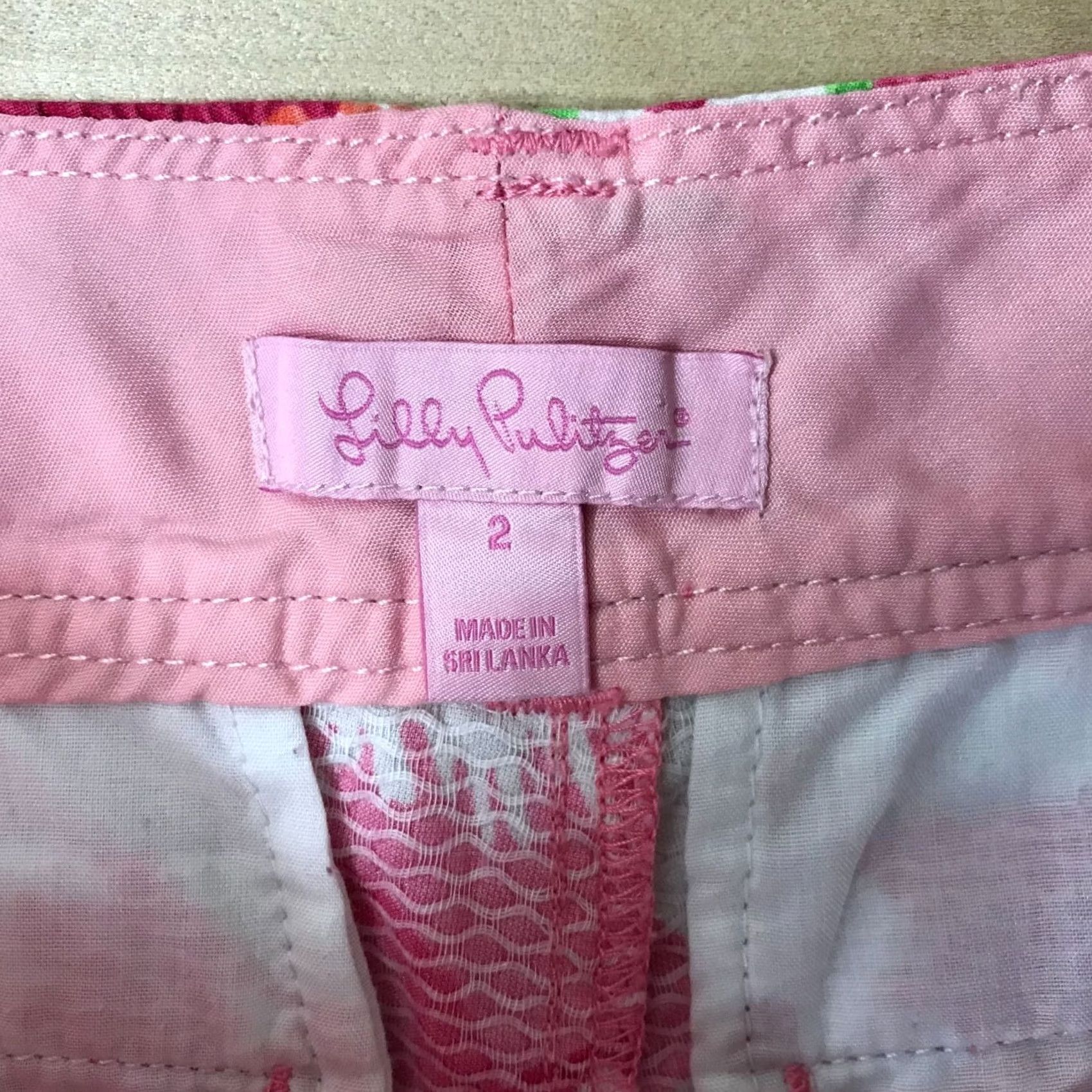 Lilly Pulitzer LILLY PULITZER Pink Floral 100% Cotton Shorts Womens Size 2 Casual Size 26" / US 2 / IT 38 - 7 Thumbnail