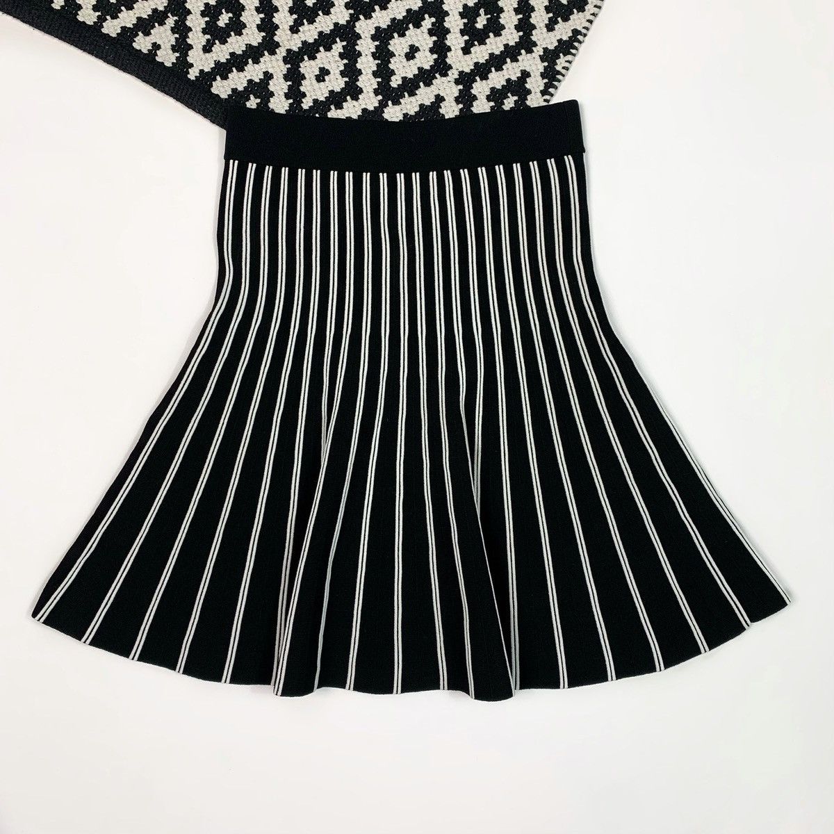 Maje Mini Pleated Skirt Viscose Size 1 Striped