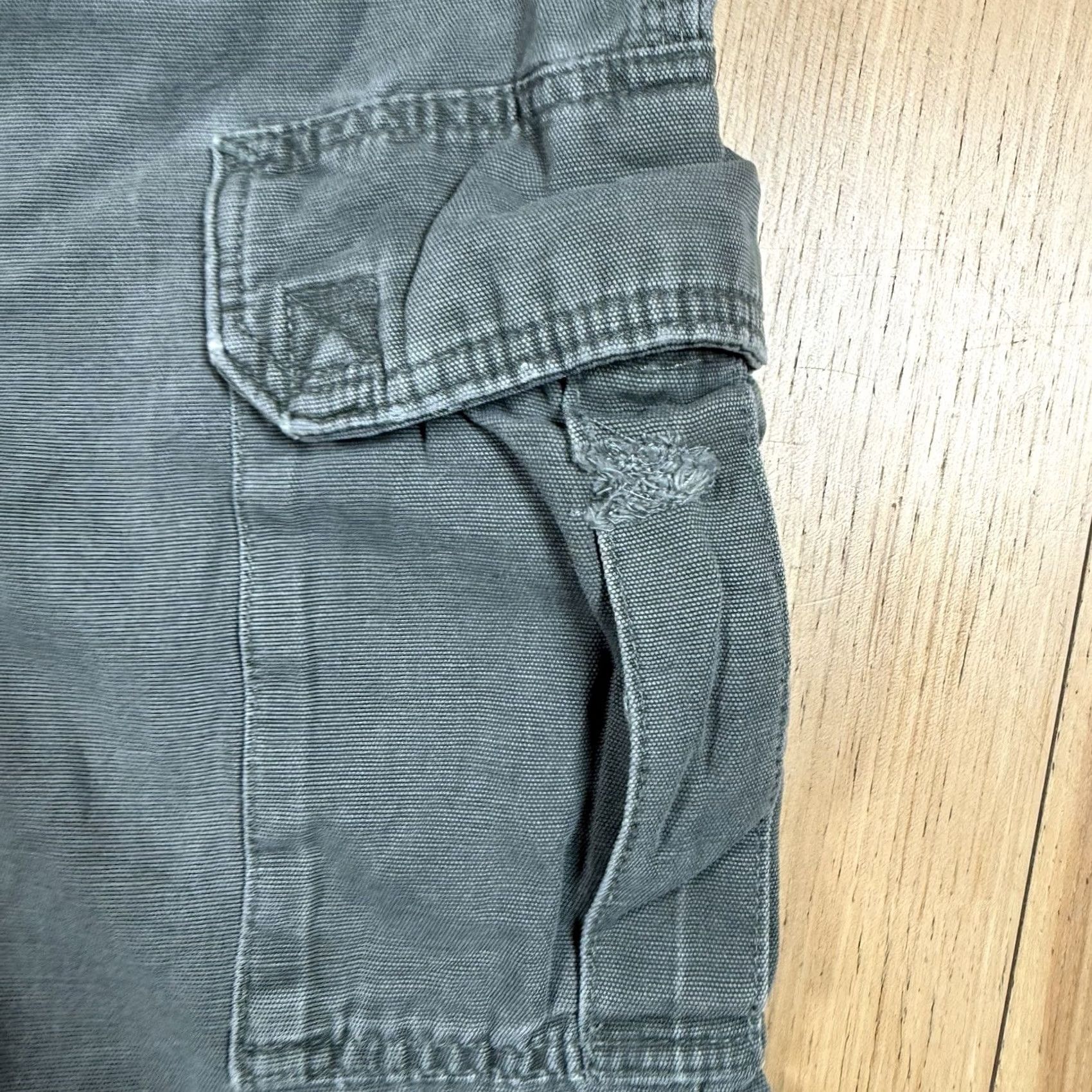 Carhartt VINTAGE Carhartt Pants Mens Green 34x29 Cargo Canvas Dungaree Fit Size US 34 / EU 50 - 3 Thumbnail