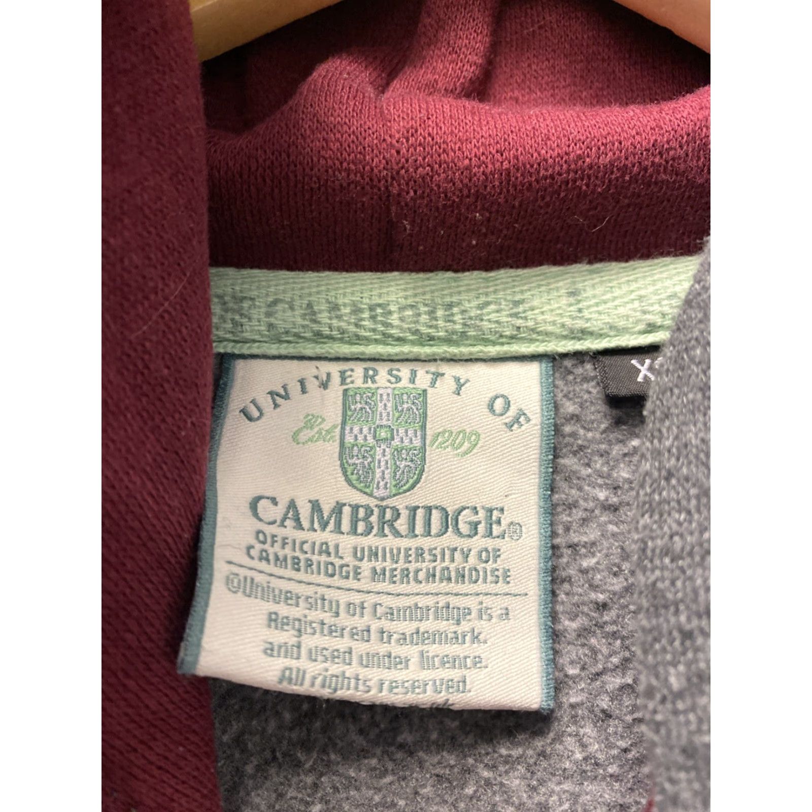 Vintage CAMBRIDGE Official Hoodie XS Gray 104-65 University Of Cambridge Brand Unisex Adults Size XS Regular Pullover College University Logo Gray Hoodie Size US XS / EU 42 / 0 - 4 Thumbnail