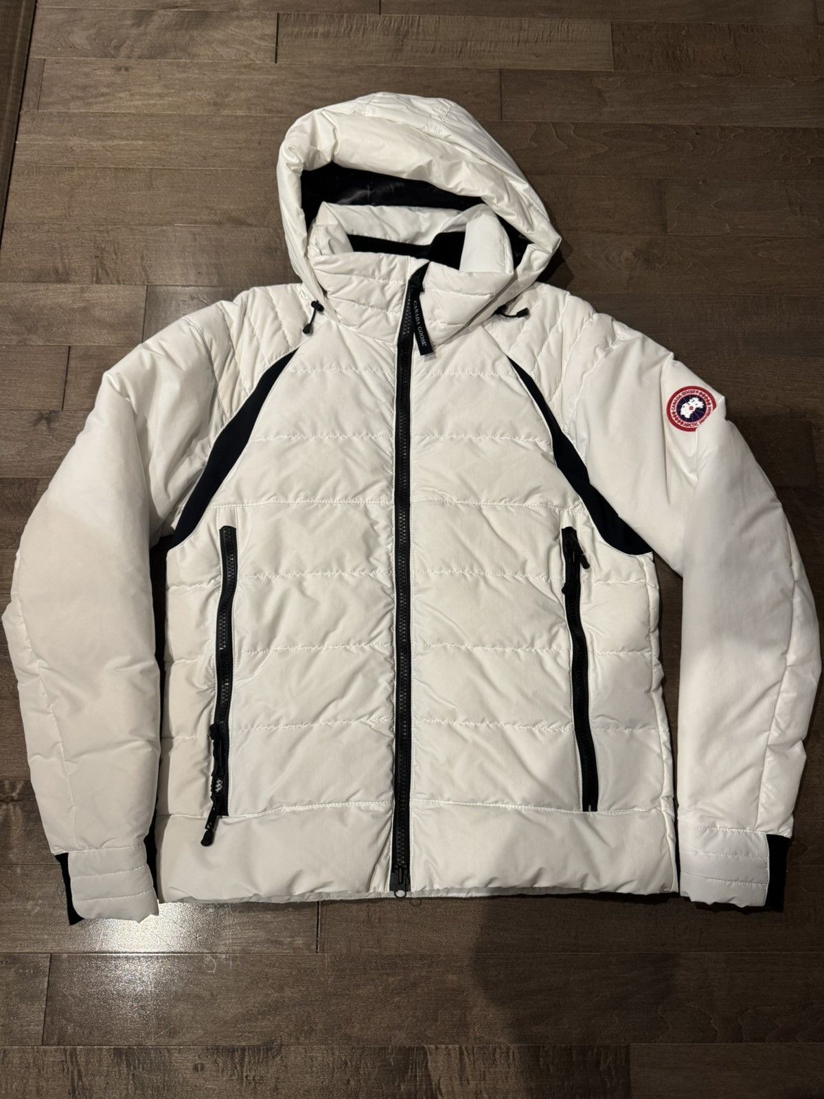 Canada Goose HyBridge Base Jacket