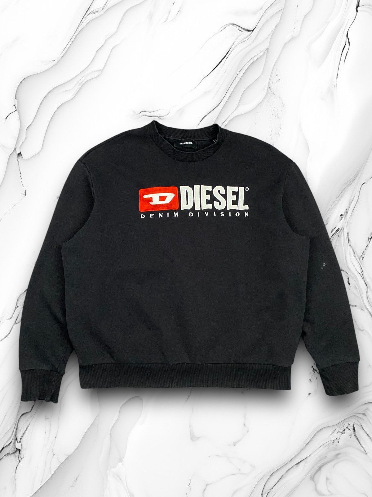 Diesel Vintage Diesel Big Logo Y2K Sweatshirt Size US L / EU 52-54 / 3 - 1 Thumbnail