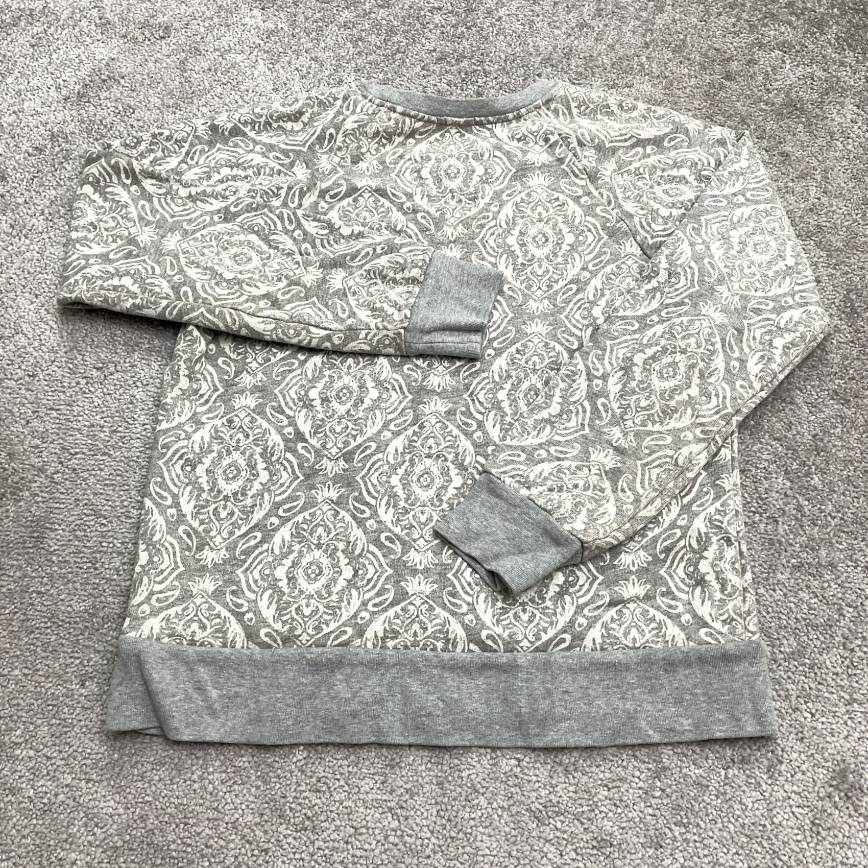 J.Crew J. Crew Paisley Pullover Sweatshirt Womens Small Gray White Cotton Casual Crew Neck Raglan Sleeve All Seasons Size S / US 4 / IT 40 - 2 Thumbnail
