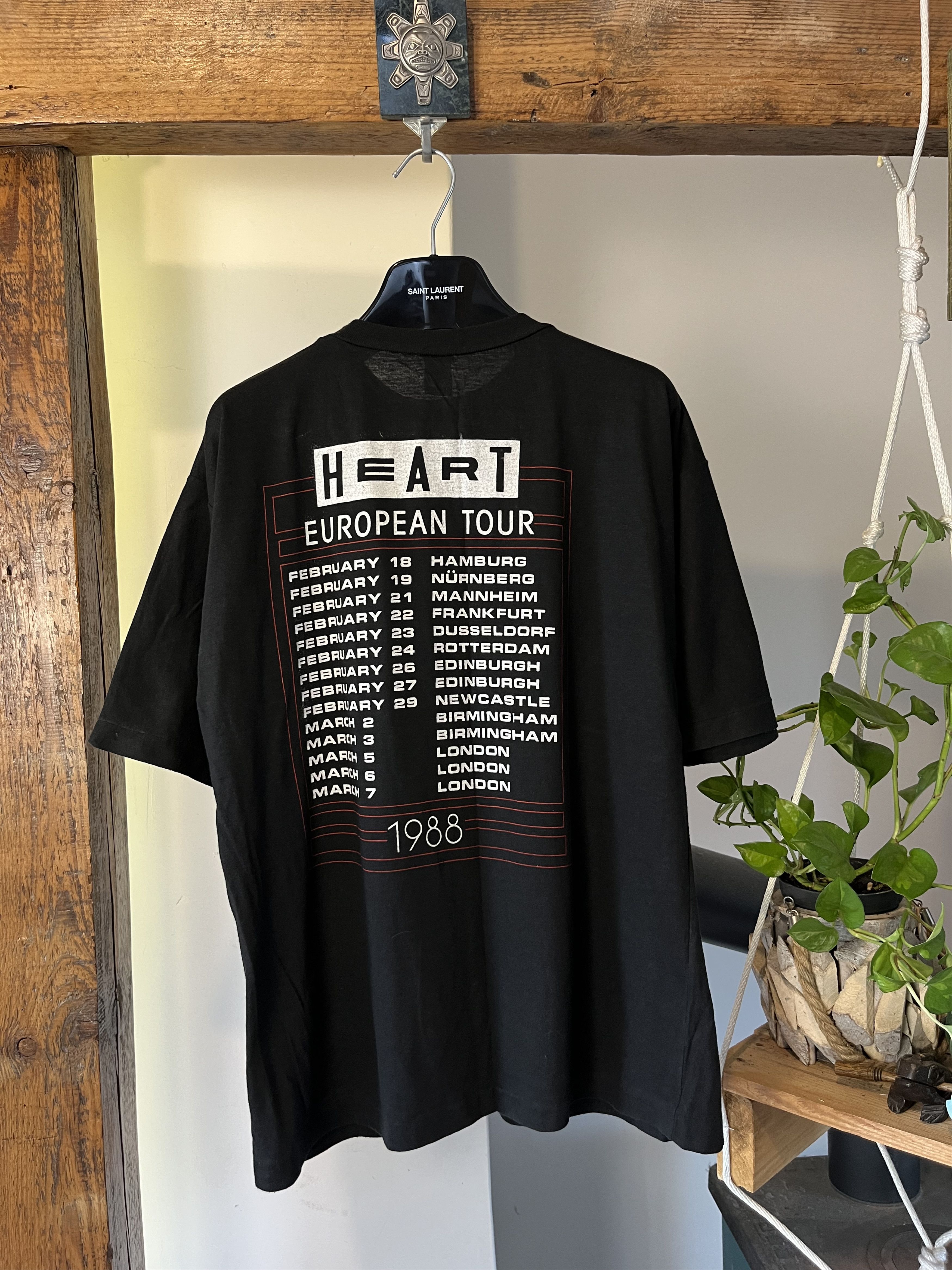 Band Tees Vintage 1987 Heart Bad Animals Album Size US XL / EU 56 / 4 - 2 Thumbnail