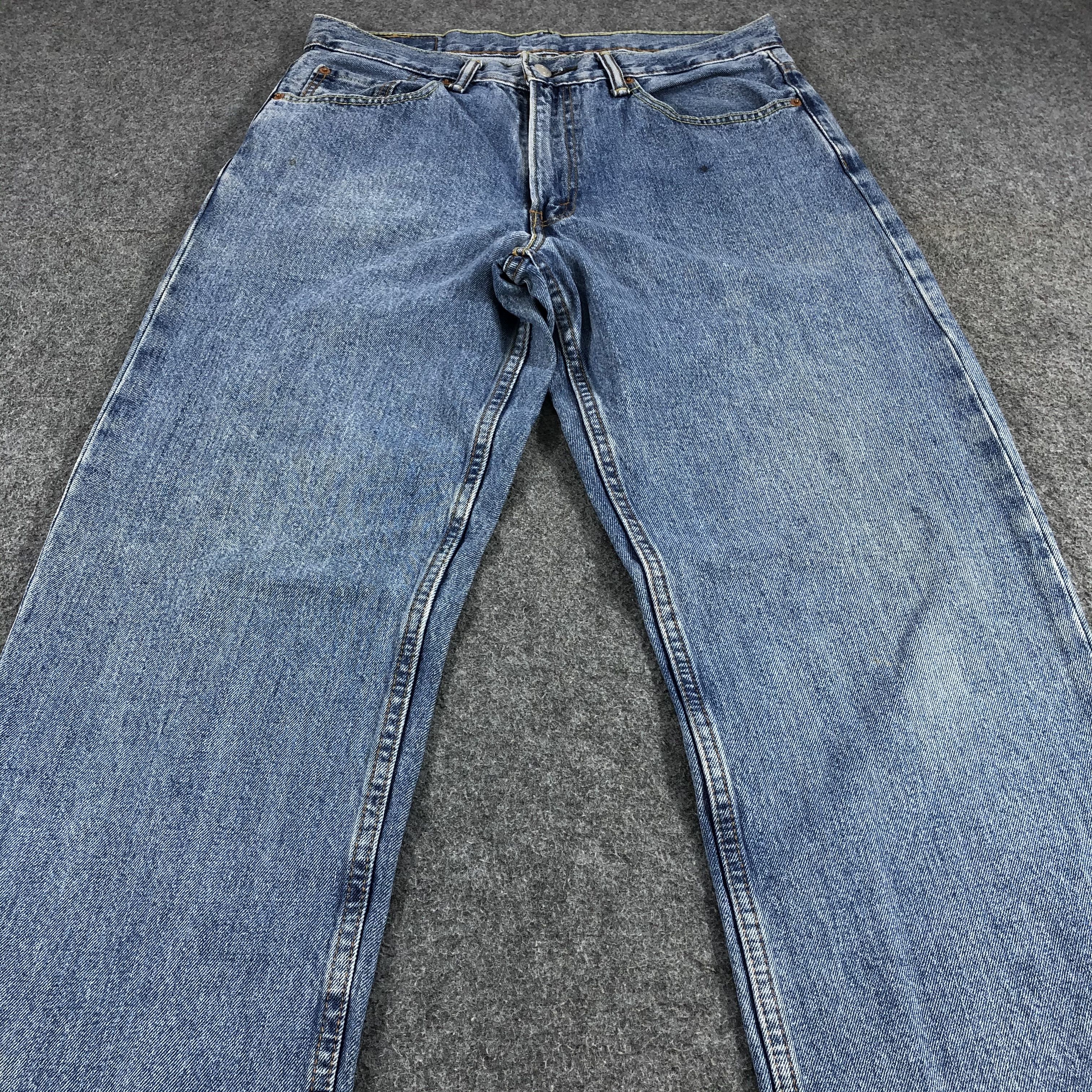 Levi's Vintage Levi's 550 Jeans Faded Blue Denim KJ414 Size US 33 - 3 Thumbnail