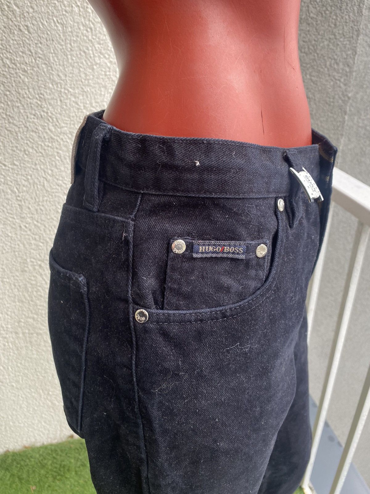 Hugo Boss Velvety type Hugo Boss pants size 30 Size 30" / US 8 / IT 44 - 5 Thumbnail