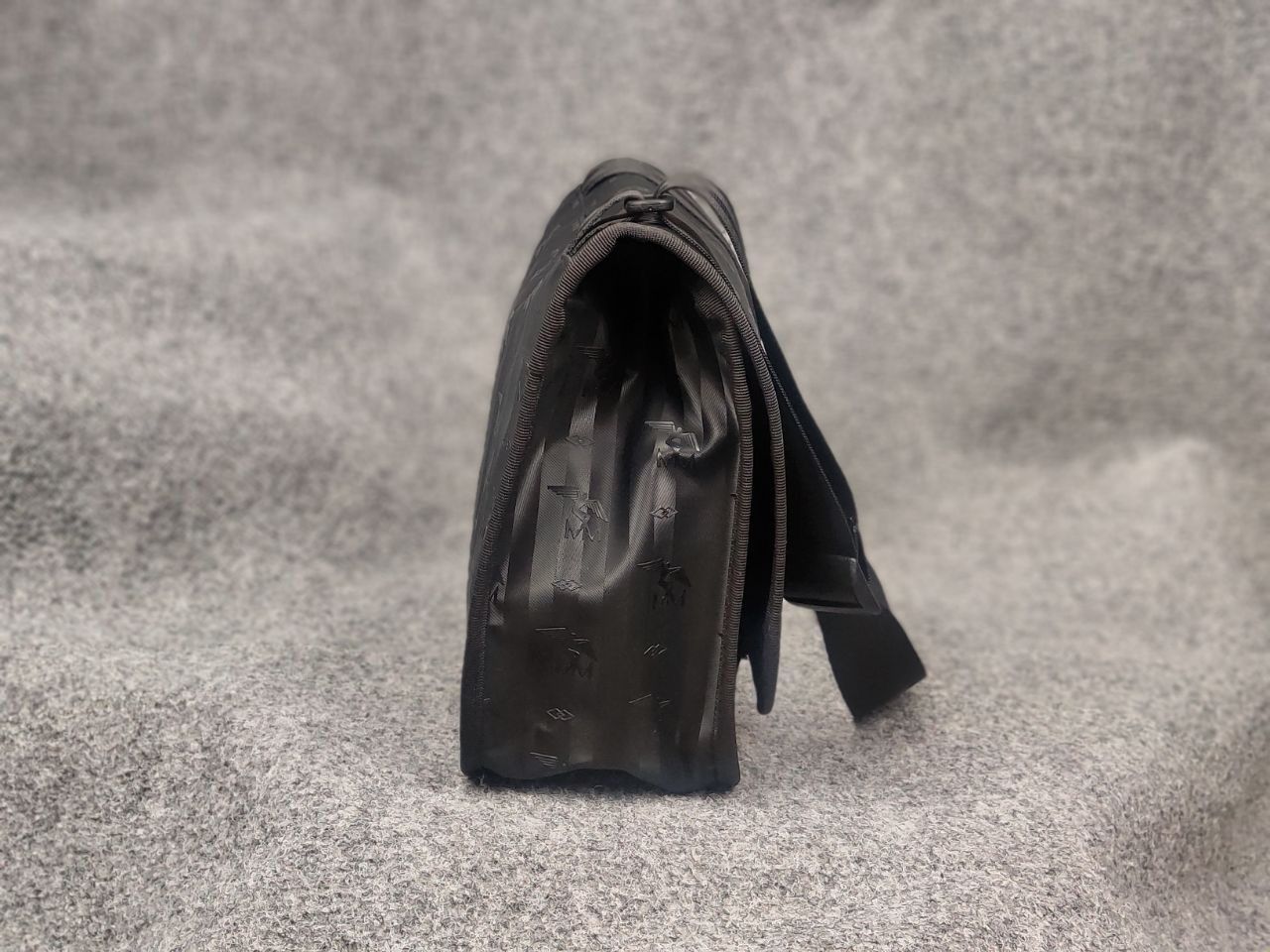 Maison Mollerus bag Crossbody Vinerus Black canvas unisex