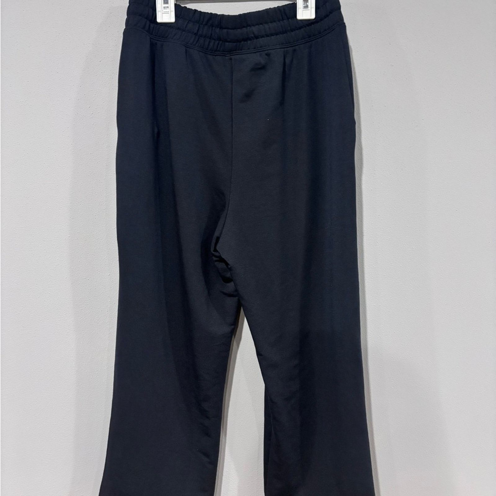 Under Armour Under Armour Black Flare Crop Pants Small Loose Fit Size 28" / US 6 / IT 42 - 6 Thumbnail