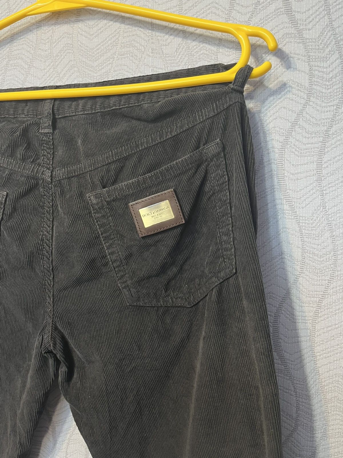 Dolce & Gabbana × Vintage Dolce & Gabbana Vintage Velvet Zipped Up Pants Italy Made XS Size US 29 - 3 Thumbnail