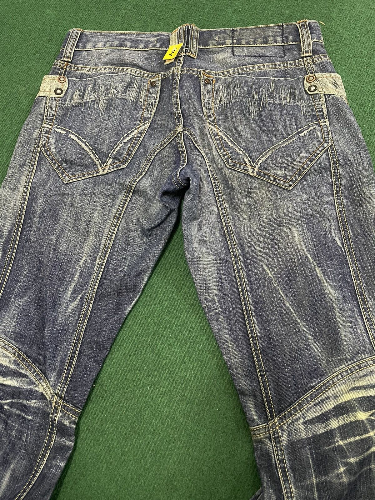 If Six Was Nine Red Bridge Distressed Jeans Size US 32 / EU 48 - 7 Thumbnail
