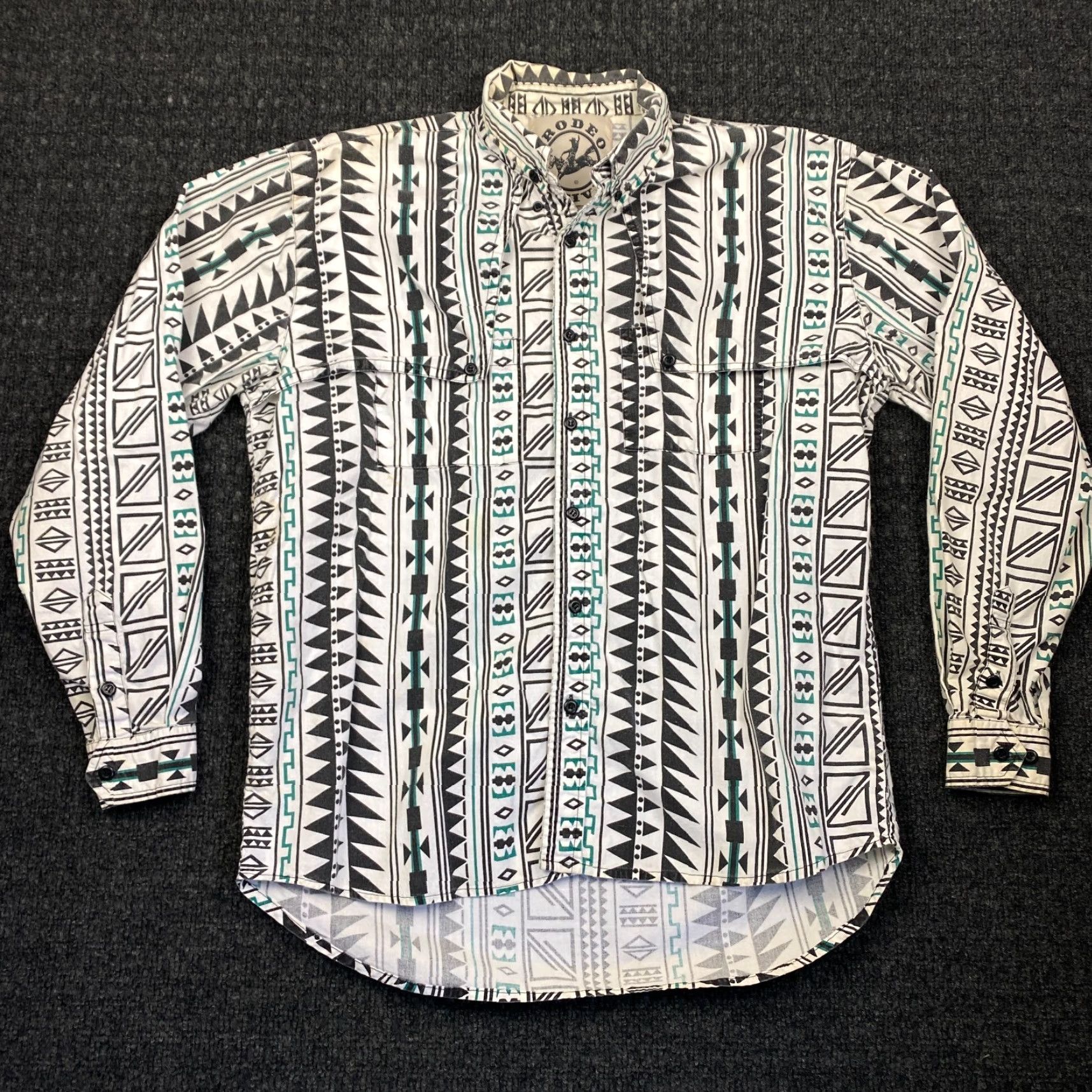 Vintage VINTAGE Rodeo Active Button-Up Shirt Geometric Aztec Western M Mens Size US M / EU 48-50 / 2 - 2 Thumbnail