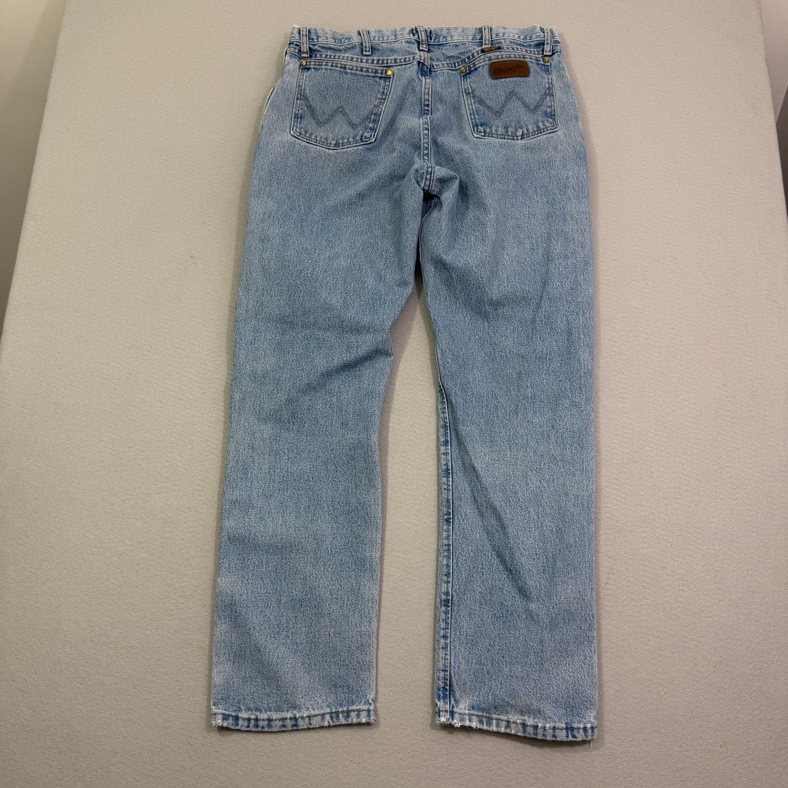 Wrangler Wrangler Cowboy Cut Regular Premium Performance Jeans 38x34 Size US 38 / EU 54 - 8 Thumbnail
