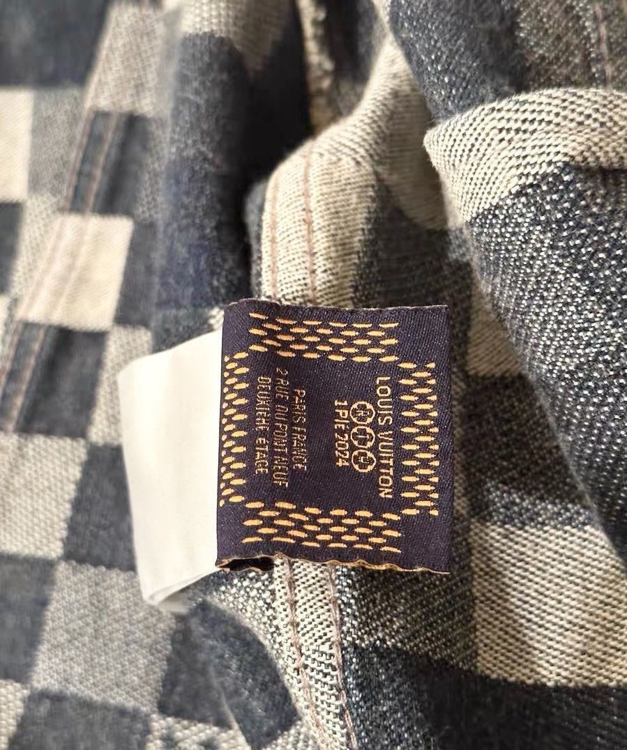 Louis Vuitton Louis Vuitton X Pharrell 54 Damoflage Damier Denim Jacket Size US L / EU 52-54 / 3 - 9 Thumbnail