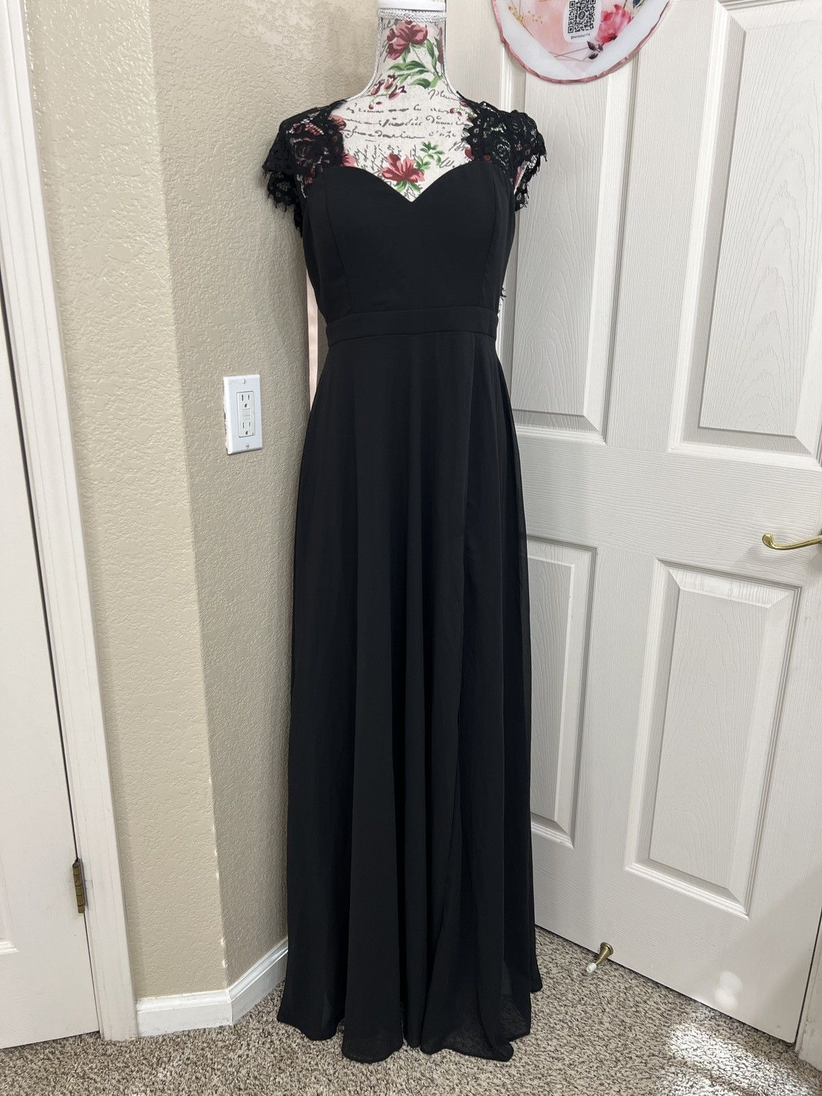 Lulus Lulu's Momentous Moments Black Lace Backless Maxi Dress Size L / US 10 / IT 46 - 2 Thumbnail