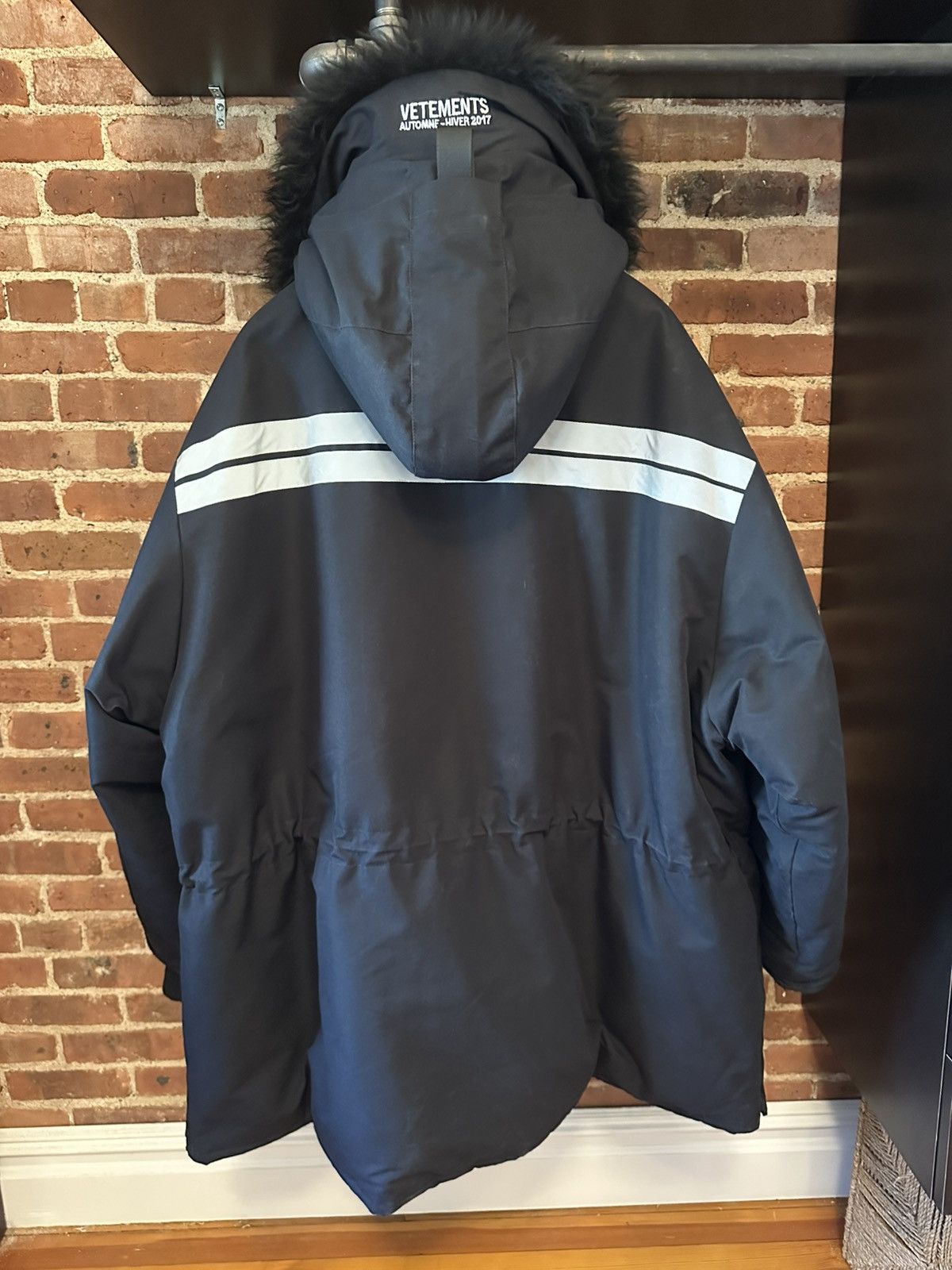 Vetements FW/16 Runway Global Warming Parka Size US XS / EU 42 / 0 - 8 Thumbnail