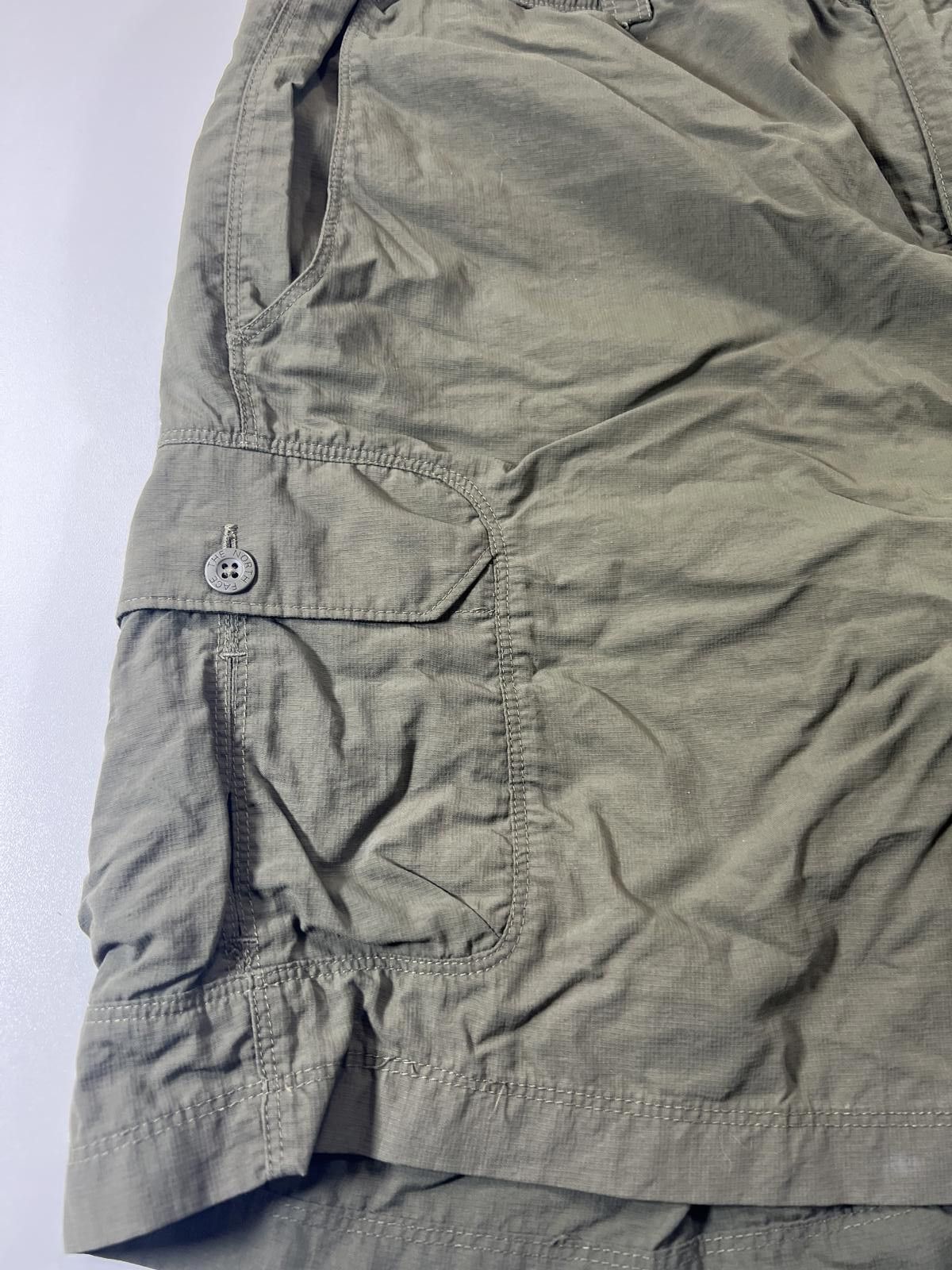 The North Face The North Face Men's Olive Green Cargo Shorts L Size US 34 / EU 50 - 3 Thumbnail