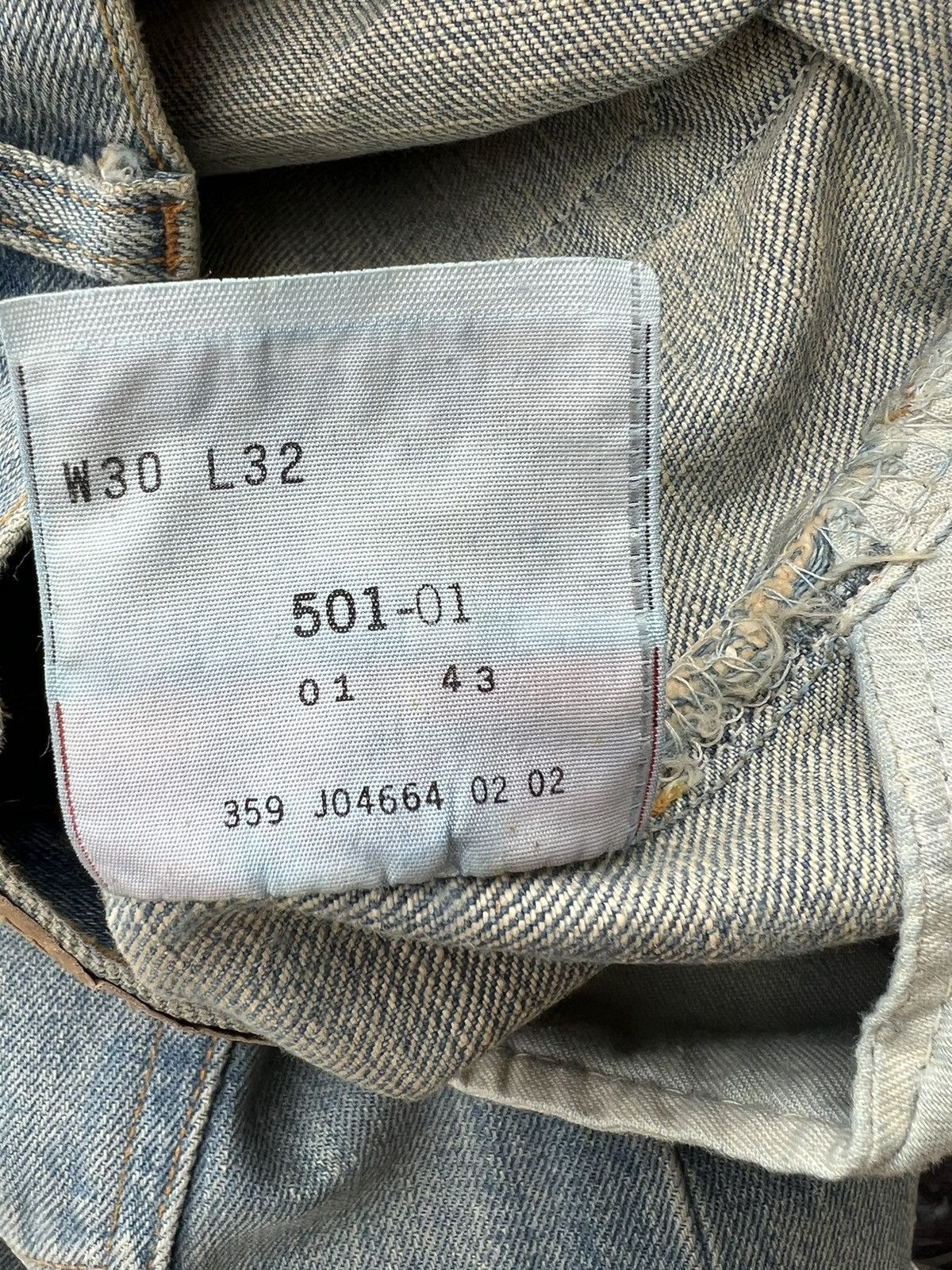 Levi's Vintage 2002 Levi’s 501 Fade Denim Patchwork Jeans Size US 30 / EU 46 - 22 Thumbnail
