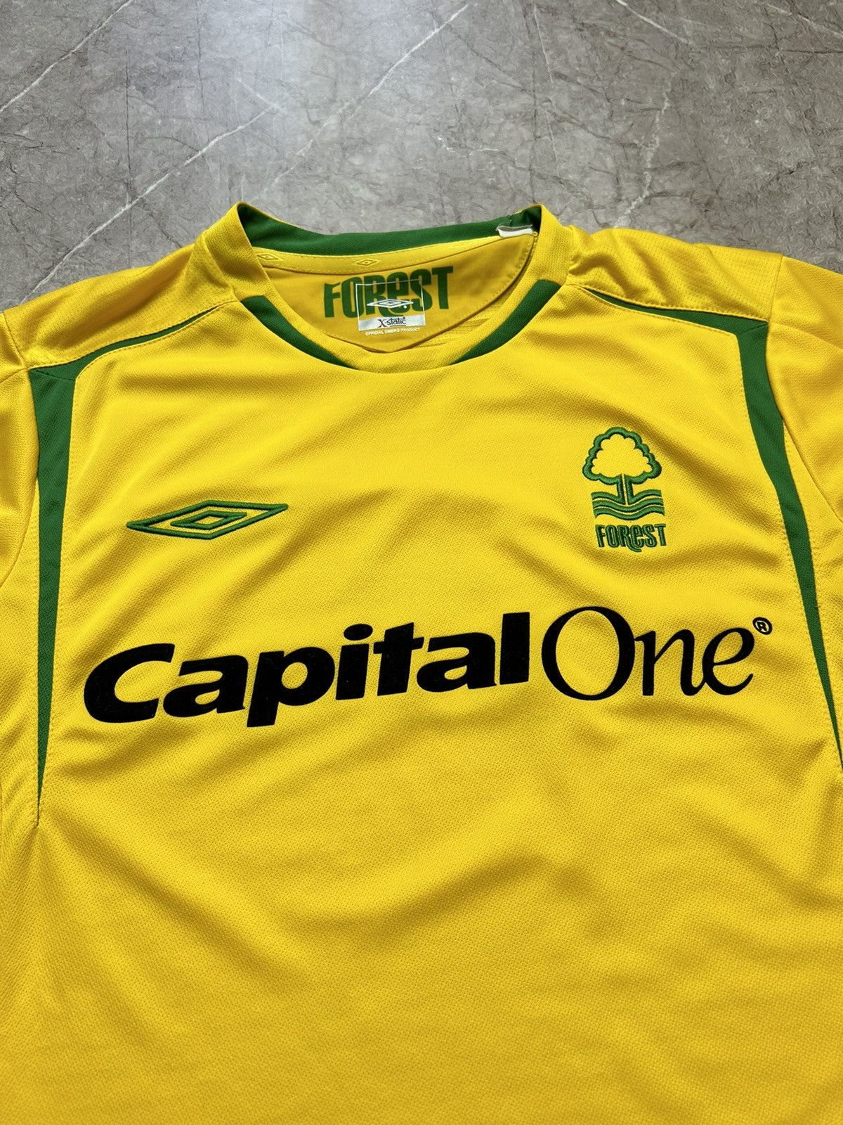 Umbro × Vintage Nottingham Forest 2003 2004 Home Football Shirt Rare Kit tee Size US M / EU 48-50 / 2 - 7 Thumbnail