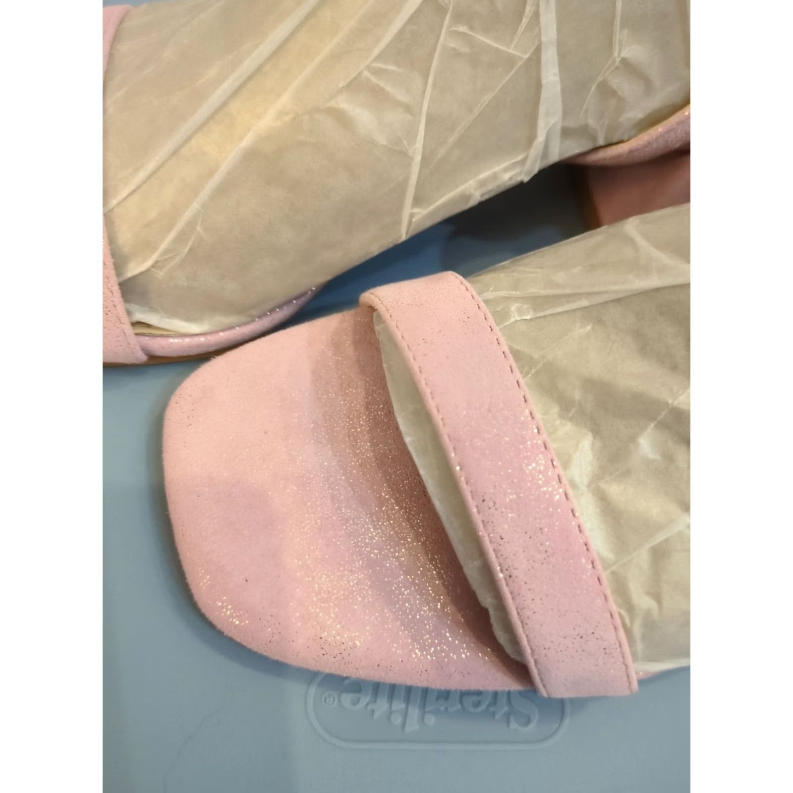 Vintage Copper Key Pink Block Heel Sandals Brand New Women US 7 Strappy Leather Block Heel Shoes Size US 7 / IT 37 - 2 Thumbnail