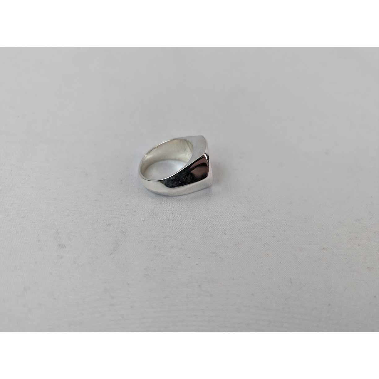 Gucci o1rshd1 Size: 21 / Trademark Ring in Silver Size ONE SIZE - 3 Thumbnail