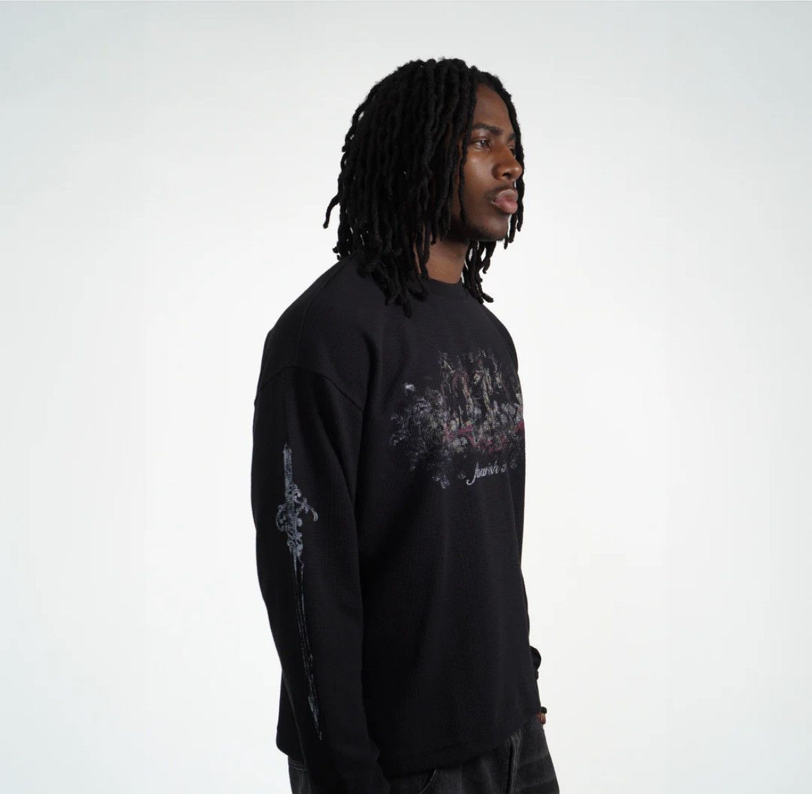 Other “flourish in war” black thermal. Size US M / EU 48-50 / 2 - 3 Thumbnail