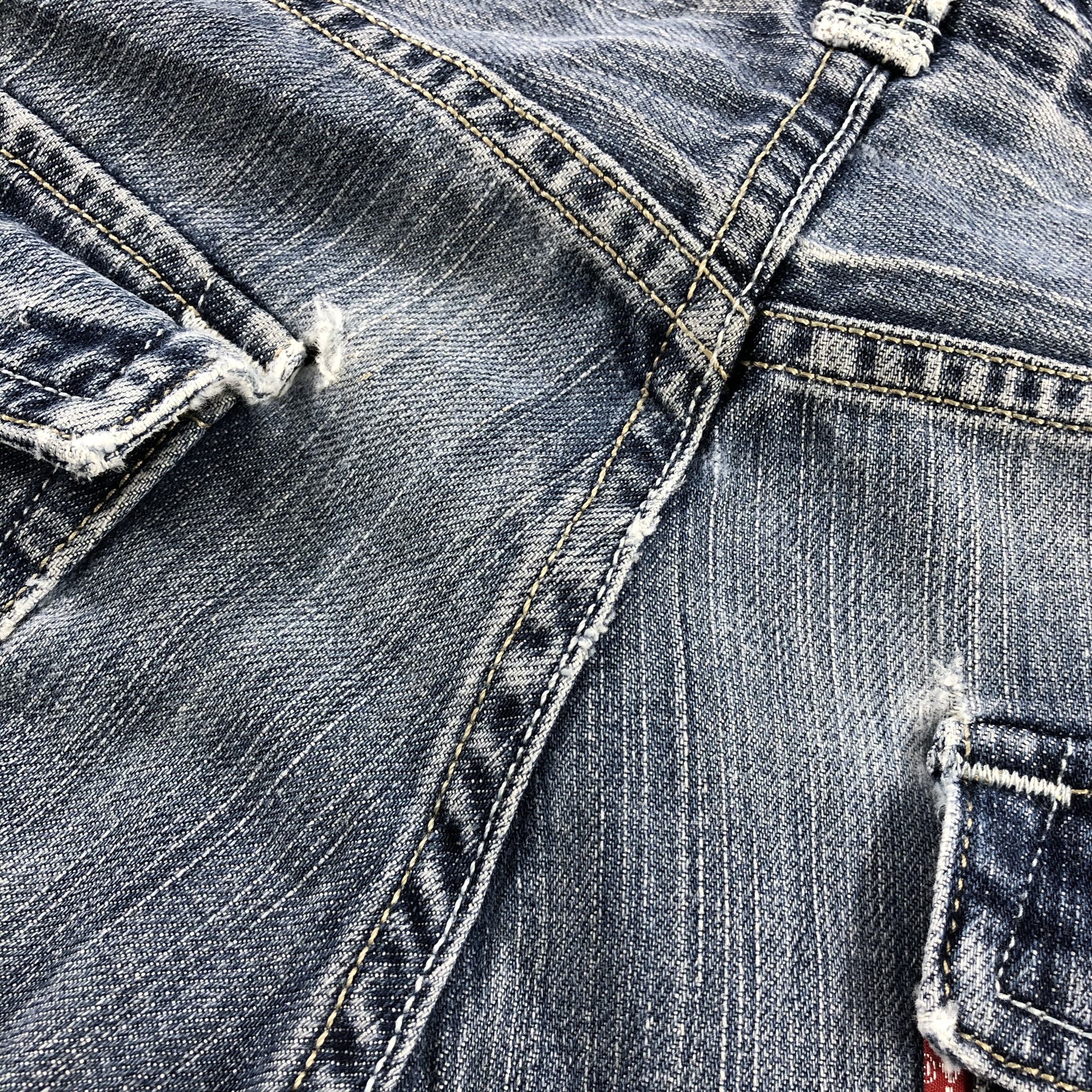 Levi's × Vintage Vintage Blue Wash Levis 569 Jeans-JM2942 Size US 34 / EU 50 - 6 Thumbnail