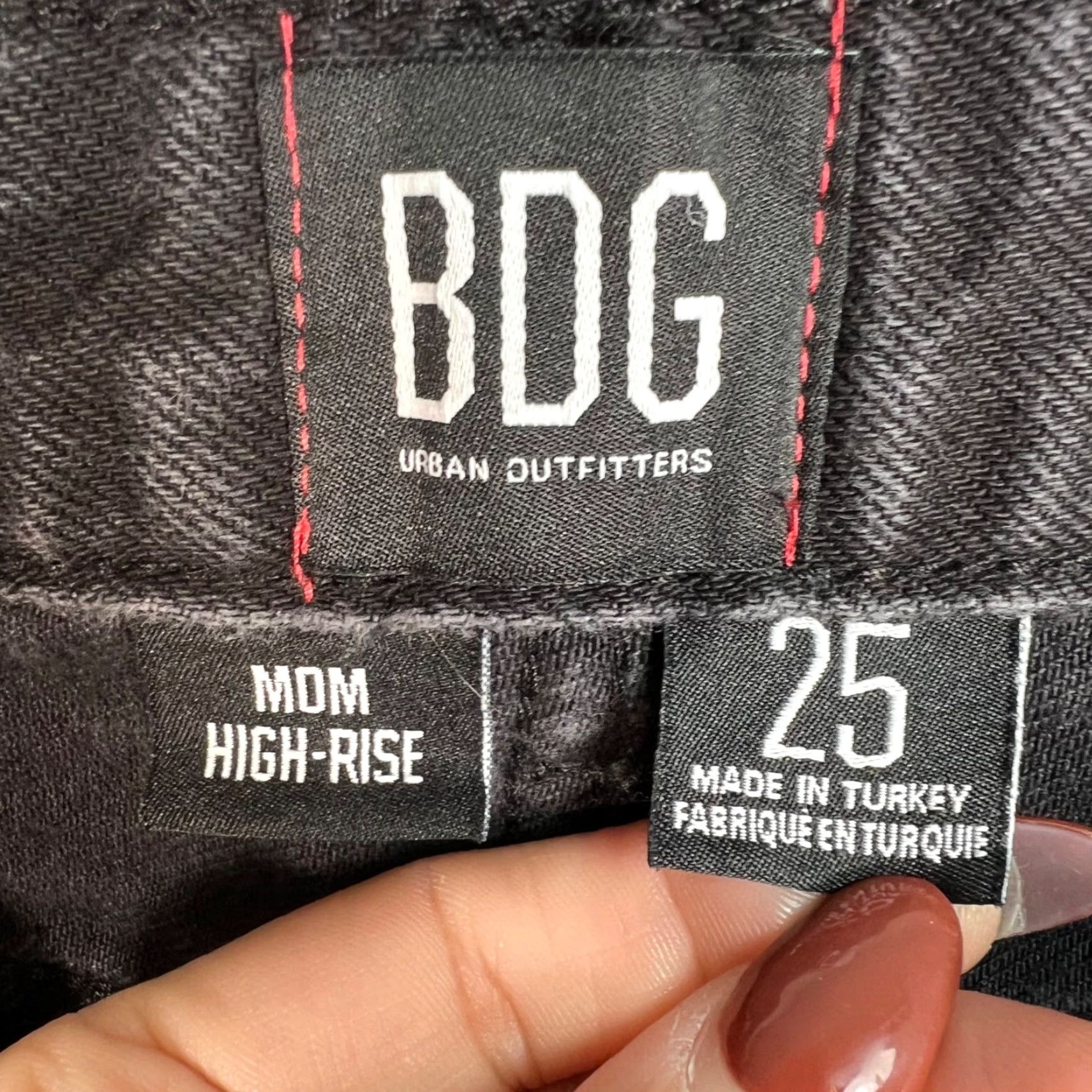 Bdg BDG Urban Outfitters Womens Jeans Black Denim Cotton Mom High-Rise Size 25 Size 42" / US 20 - 3 Thumbnail