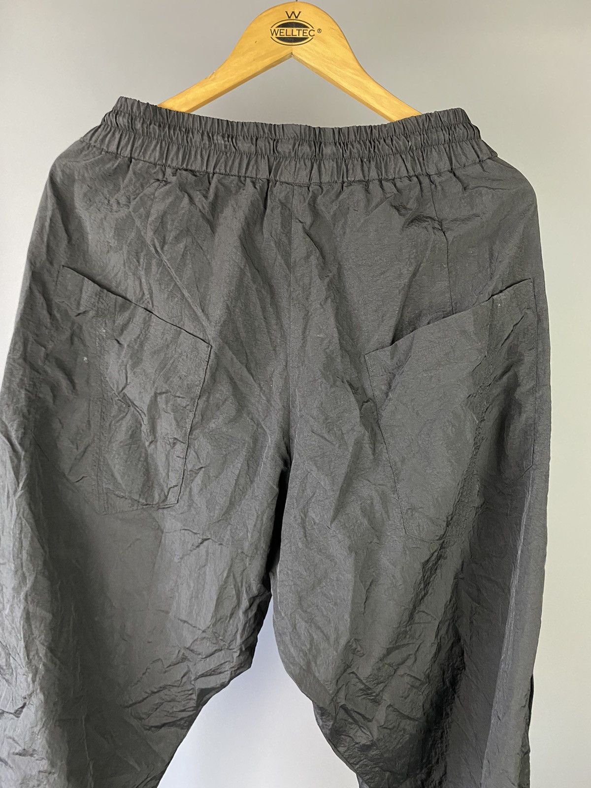 D.Gnak By Kang.D × Japanese Brand DGNAK Black Tactical Drawstring Pants | Size 32 Size US 32 / EU 48 - 4 Thumbnail