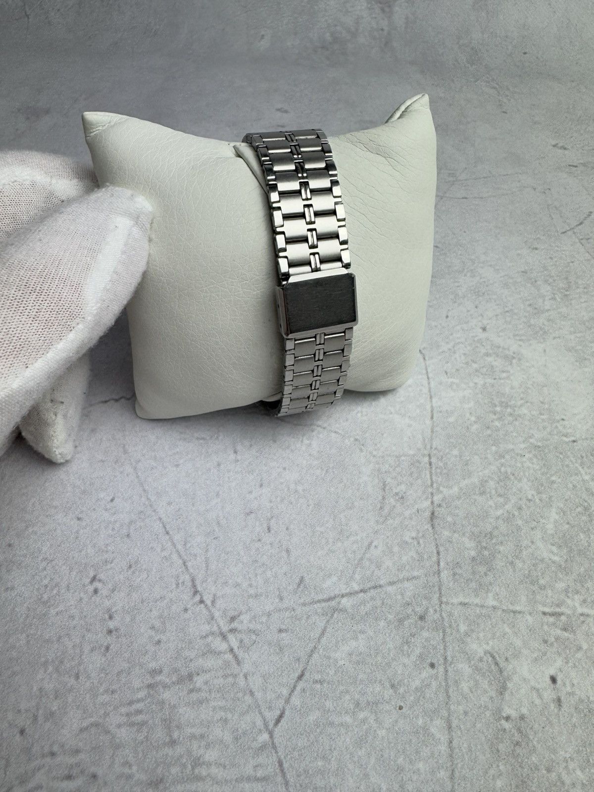 Japanese Brand × Vintage Rivoli Japanese Style Watch Vintage ✅Working Size ONE SIZE - 3 Thumbnail
