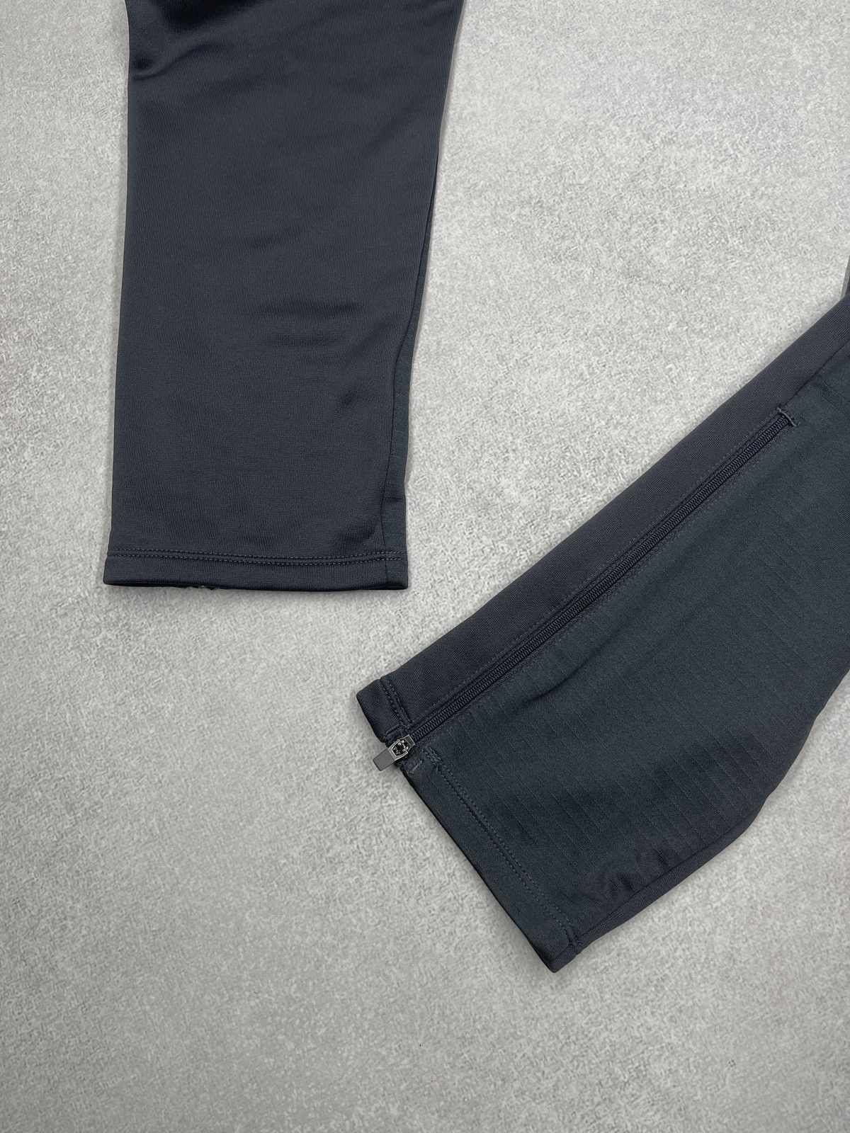 New Balance Mens New Balance Liverpool Football Sweatpants Grey Soccer Size US 34 / EU 50 - 6 Thumbnail
