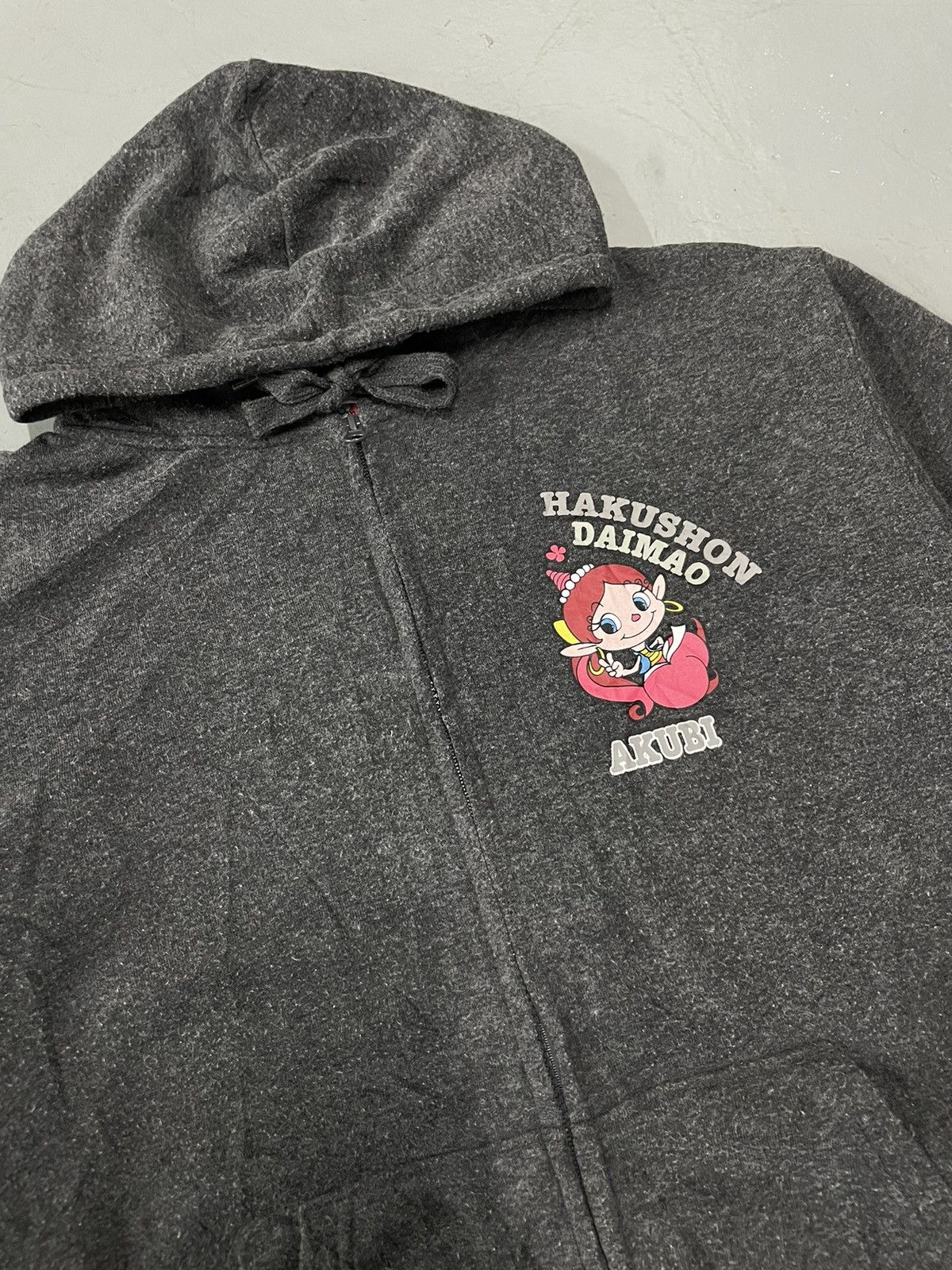 Anime The Genie Family Akubi Chan Hoodie Size US XL / EU 56 / 4 - 2 Thumbnail