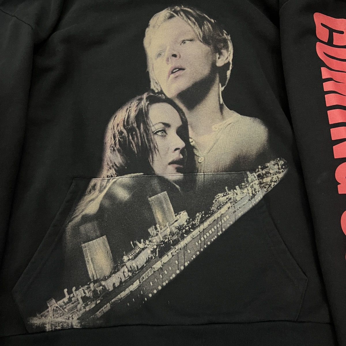 Vetements Vetements SS16 OG “Titanic” Hoodie Size US M / EU 48-50 / 2 - 7 Thumbnail