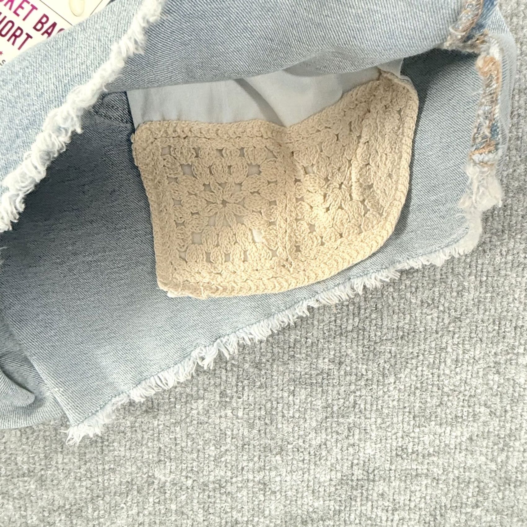 Vintage Vanilla Star Shorts Womens 20W Light Wash Denim Crochet Trim Frayed Pocket Bag Baggy Vintage Style Casual Festival Bohemian Travel Womens 20W Size 42" / US 20 - 5 Thumbnail