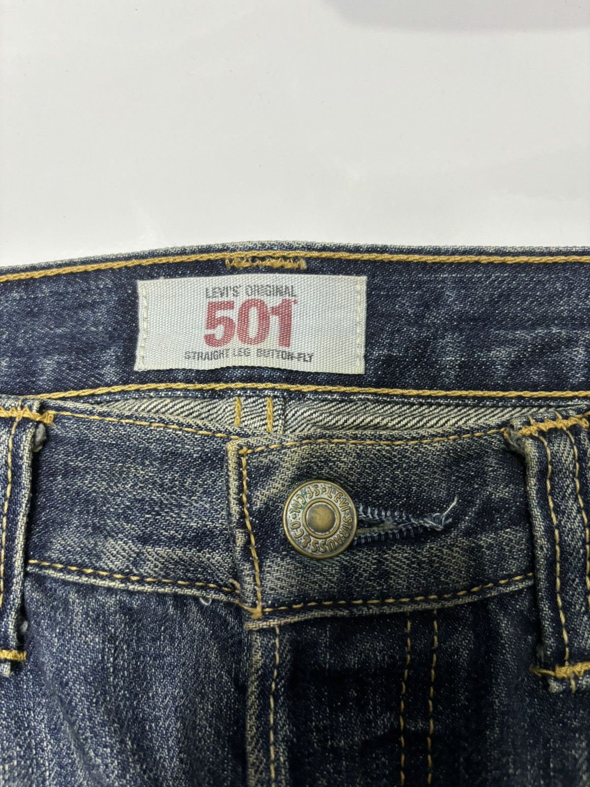 Levi's 🔥VINTAGE LEVIS 501 STRAIGHT LEG BUTTON FLY DENIM JEANS Size US 33 - 10 Thumbnail