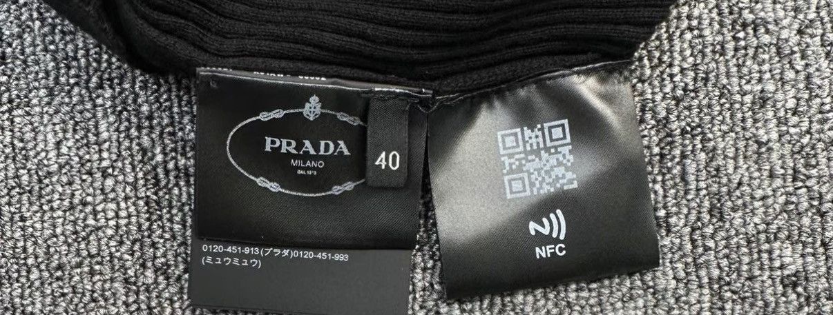 Prada Prada Black Crew Neck Knit Base Layer K12 Size S / US 4 / IT 40 - 7 Thumbnail