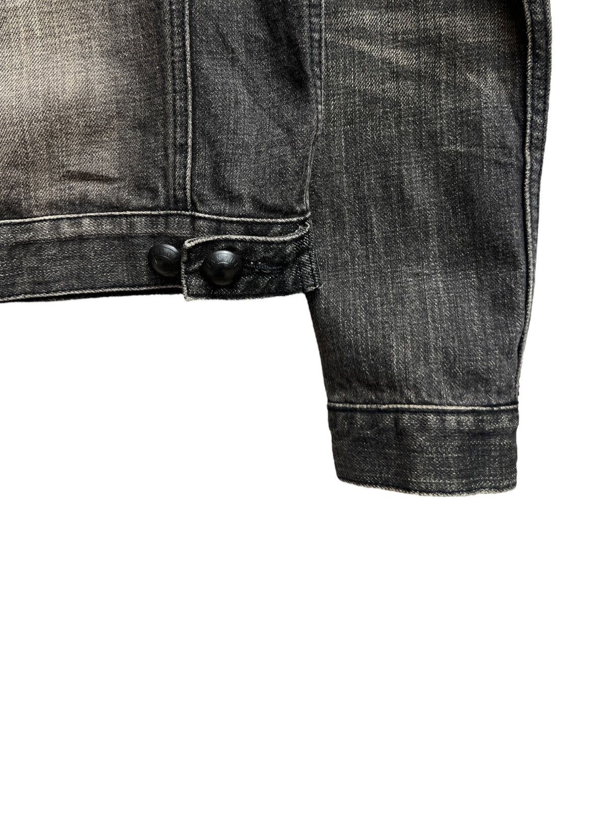 Vanquish Vanquish Japan Distressed Sunfaded Gothic Black Denim Jacket Size US S / EU 44-46 / 1 - 6 Thumbnail