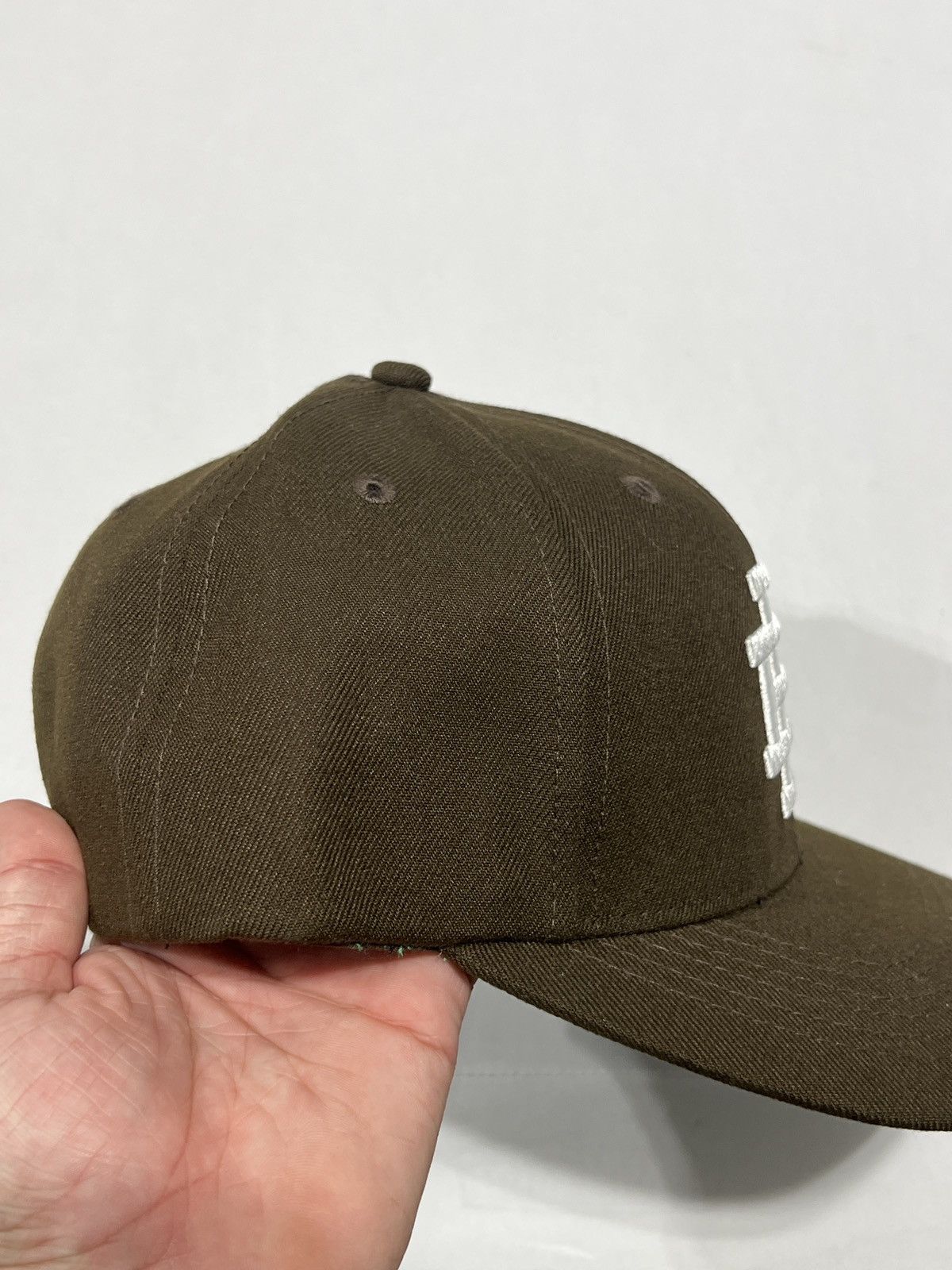 Eric Emanuel Eric Emanuel #13 Brown Cap Size ONE SIZE - 6 Thumbnail