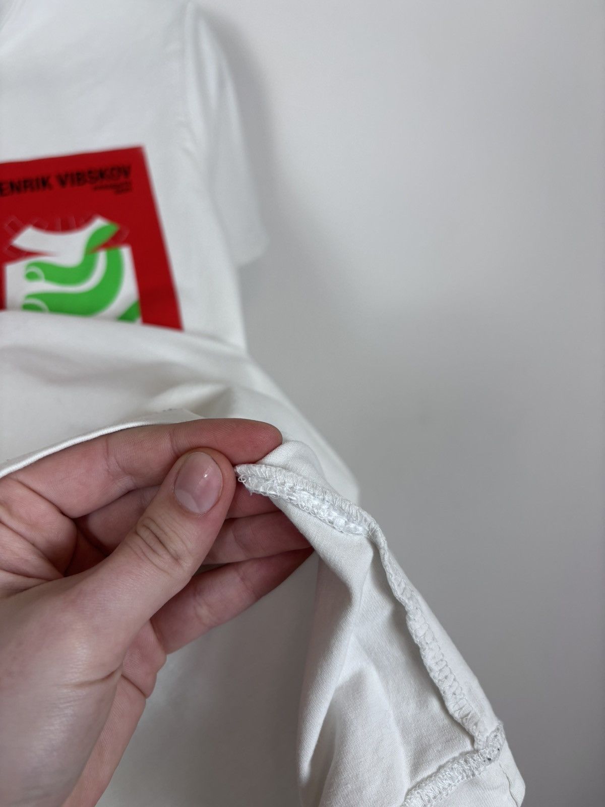 Henrik Vibskov Henrik Vibskov The Orchestra NWT Men’s Big Logo White Tee Size US S / EU 44-46 / 1 - 14 Thumbnail