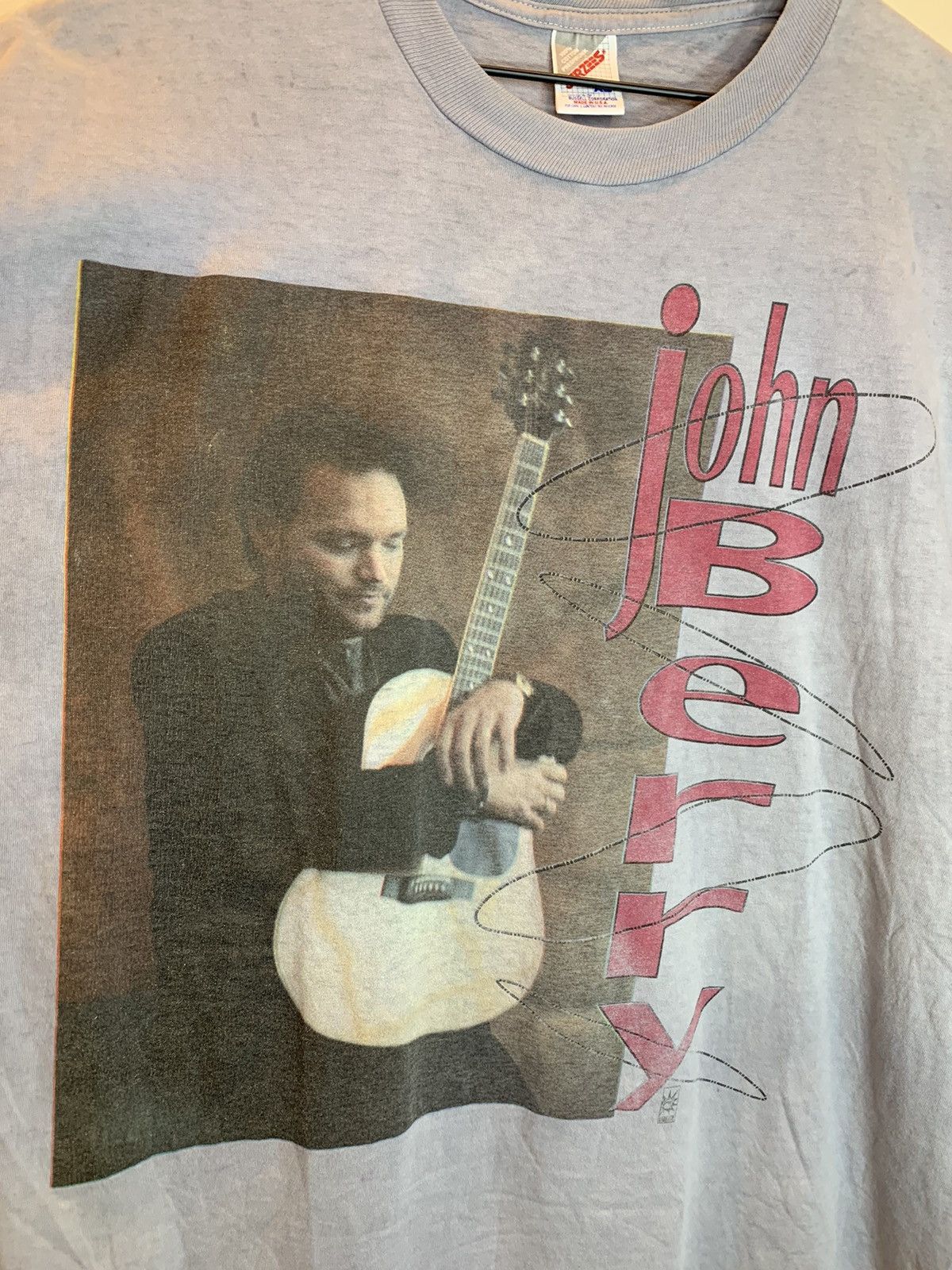 Band Tees *RARE* Vintage 1994 John Berry Tour Country Portrait T-Shirt Size US XL / EU 56 / 4 - 3 Thumbnail