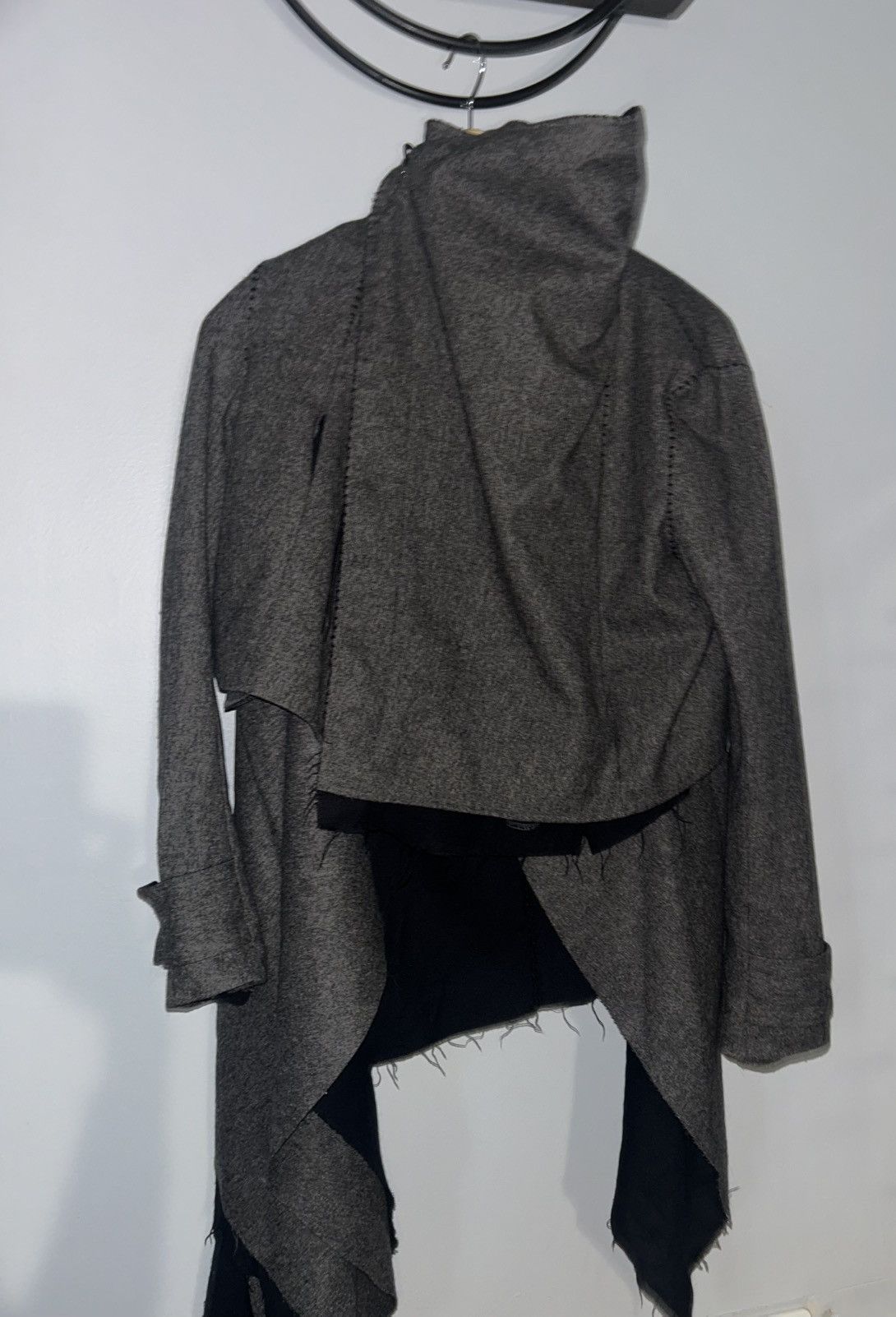 S/STERE S/STERE ‘Apostle’ FW/2009 WOOL CROPPED OVERLOCK JACKET Size S / US 4 / IT 40 - 1 Thumbnail