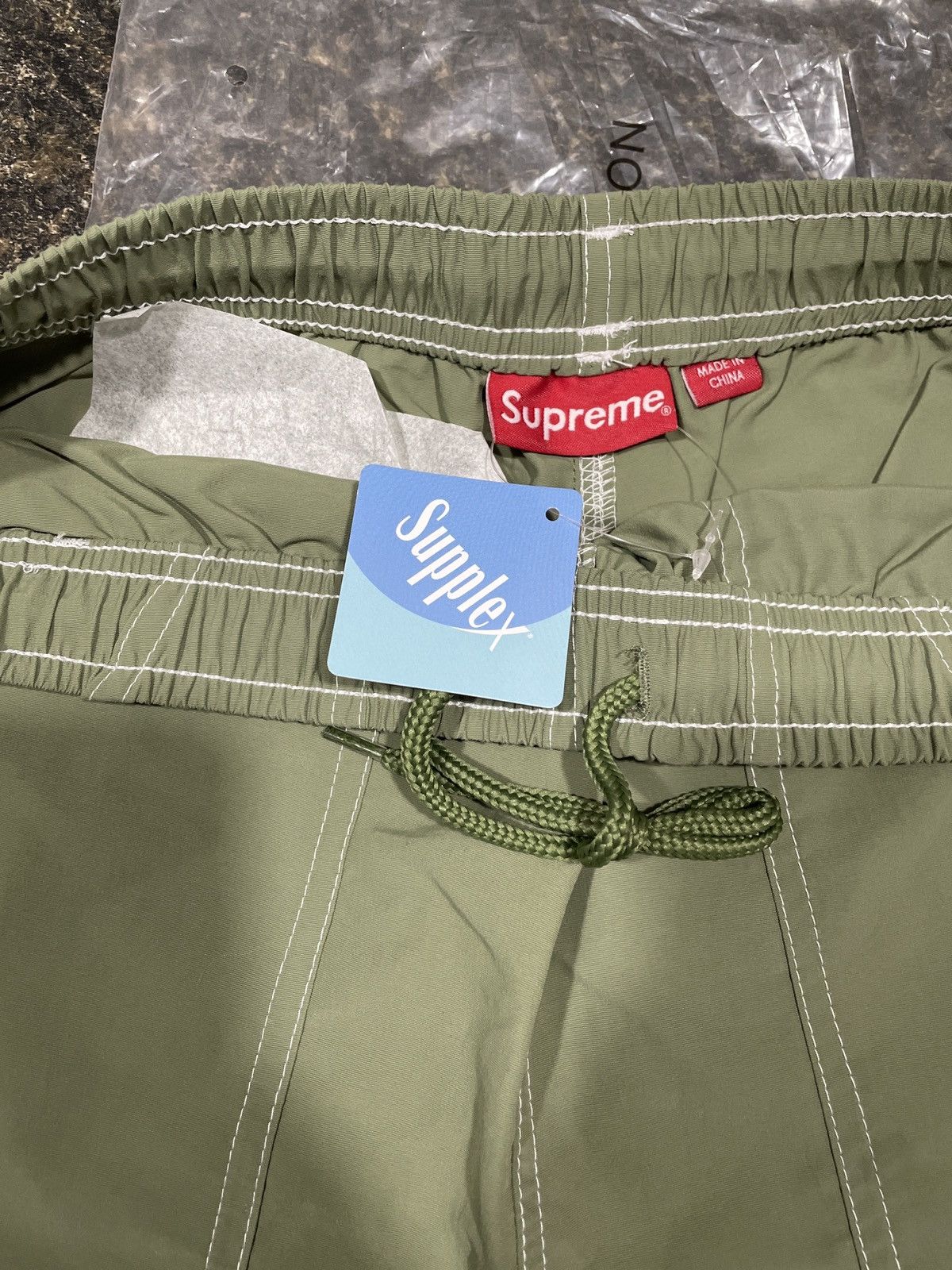 Supreme Supreme Nylon Painter Short Size US 30 / EU 46 - 8 Thumbnail