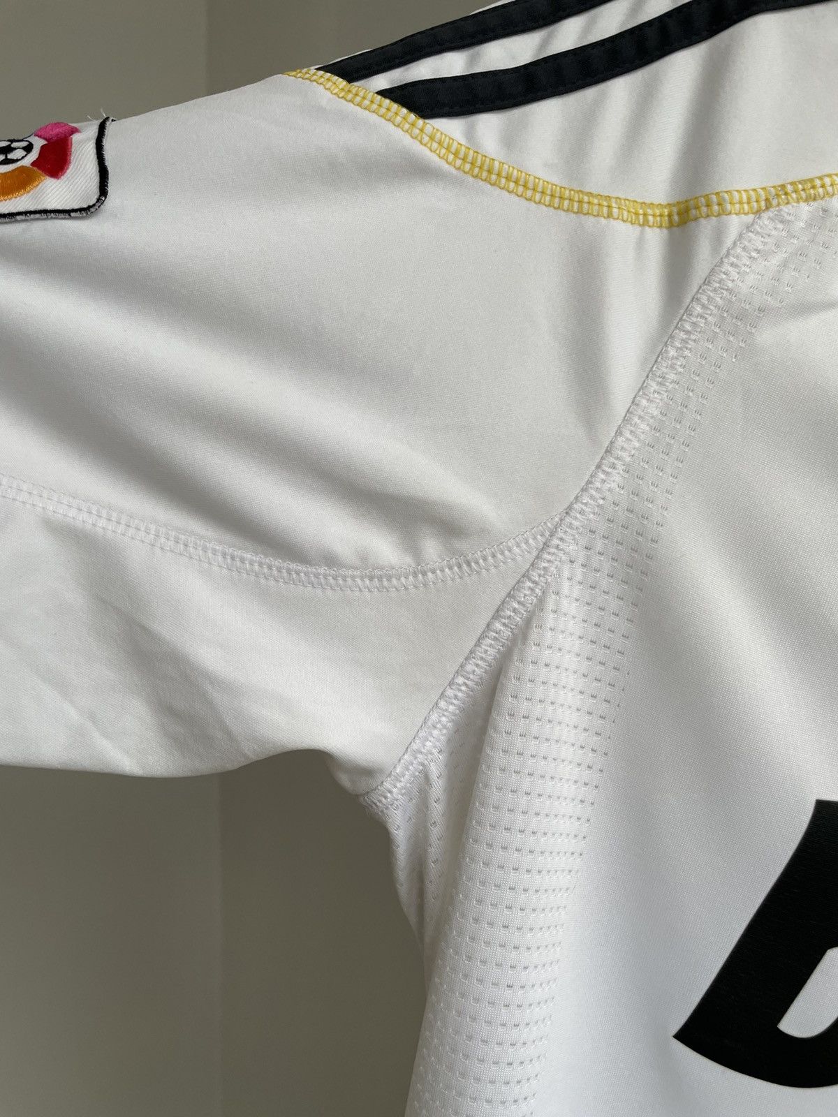 Adidas Real Madrid 2009 2010 Home Football Jersey Soccer Shirt Size US M / EU 48-50 / 2 - 4 Thumbnail