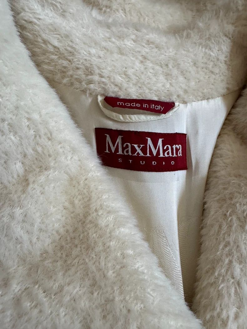 Max Mara Max Mara Alpaca coat Size M / US 6-8 / IT 42-44 - 2 Thumbnail